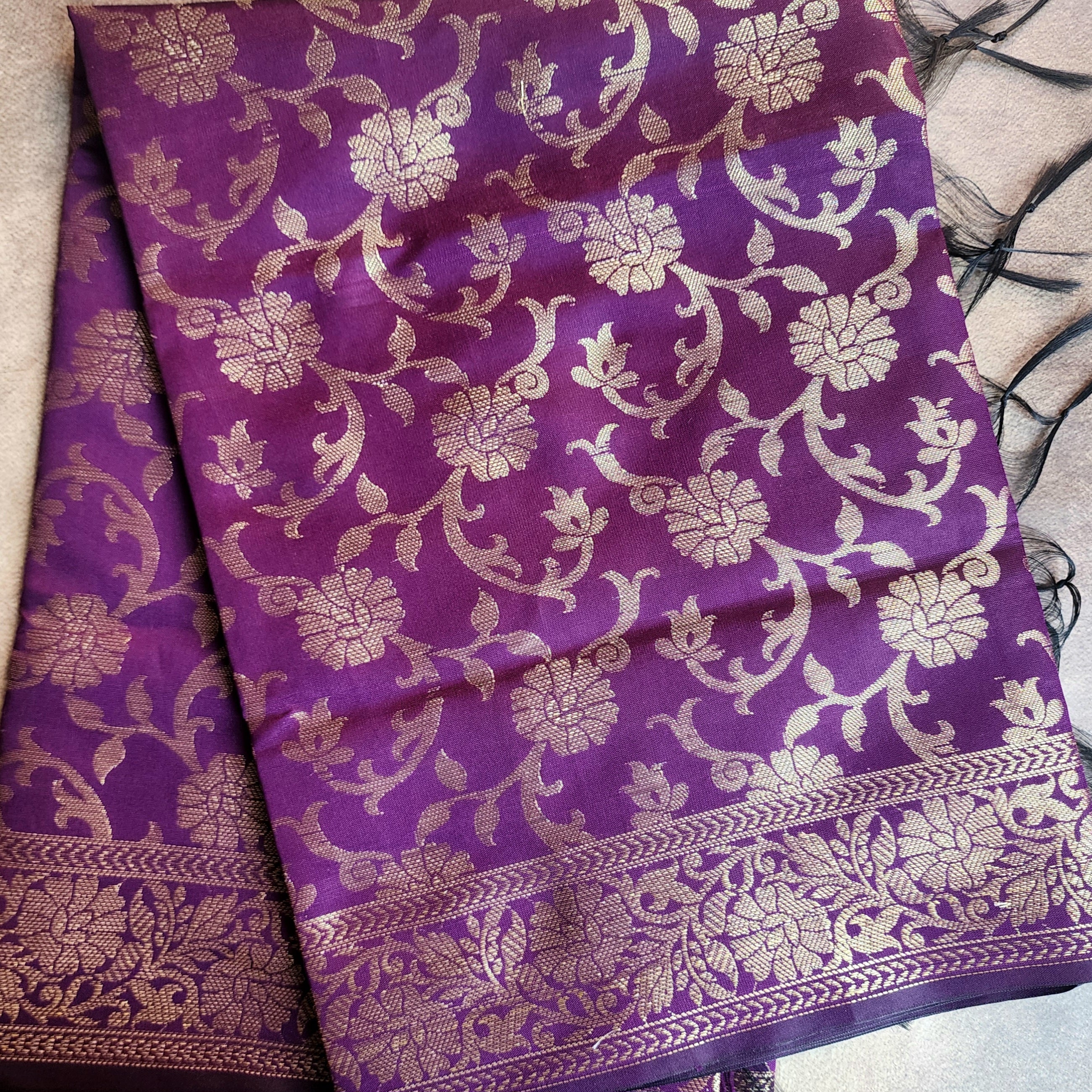 Magenta Purple Banarasi Tapetta Silk Dupatta with Gold Floral Weave