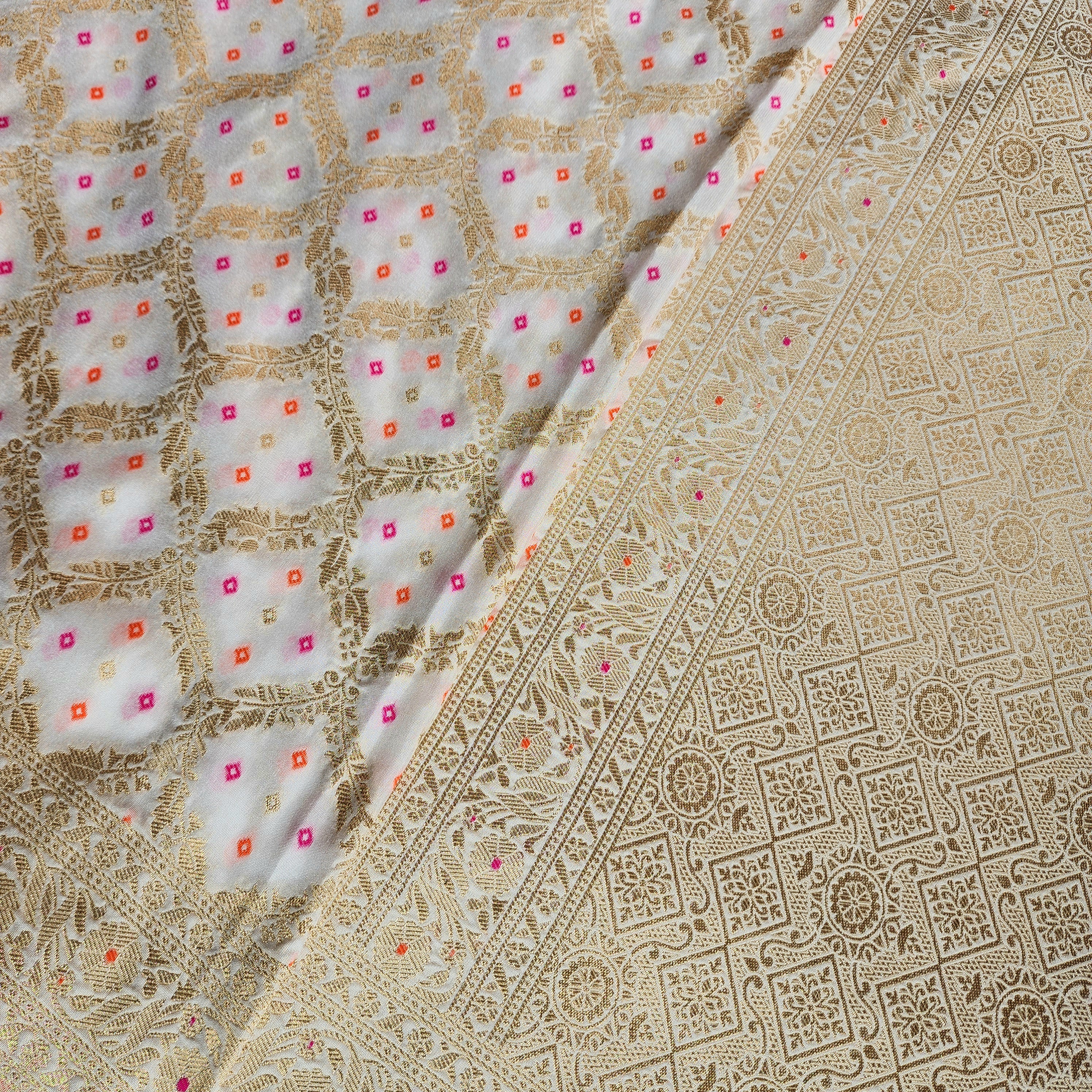 White Bandhani Dupatta with Traditional Jaal