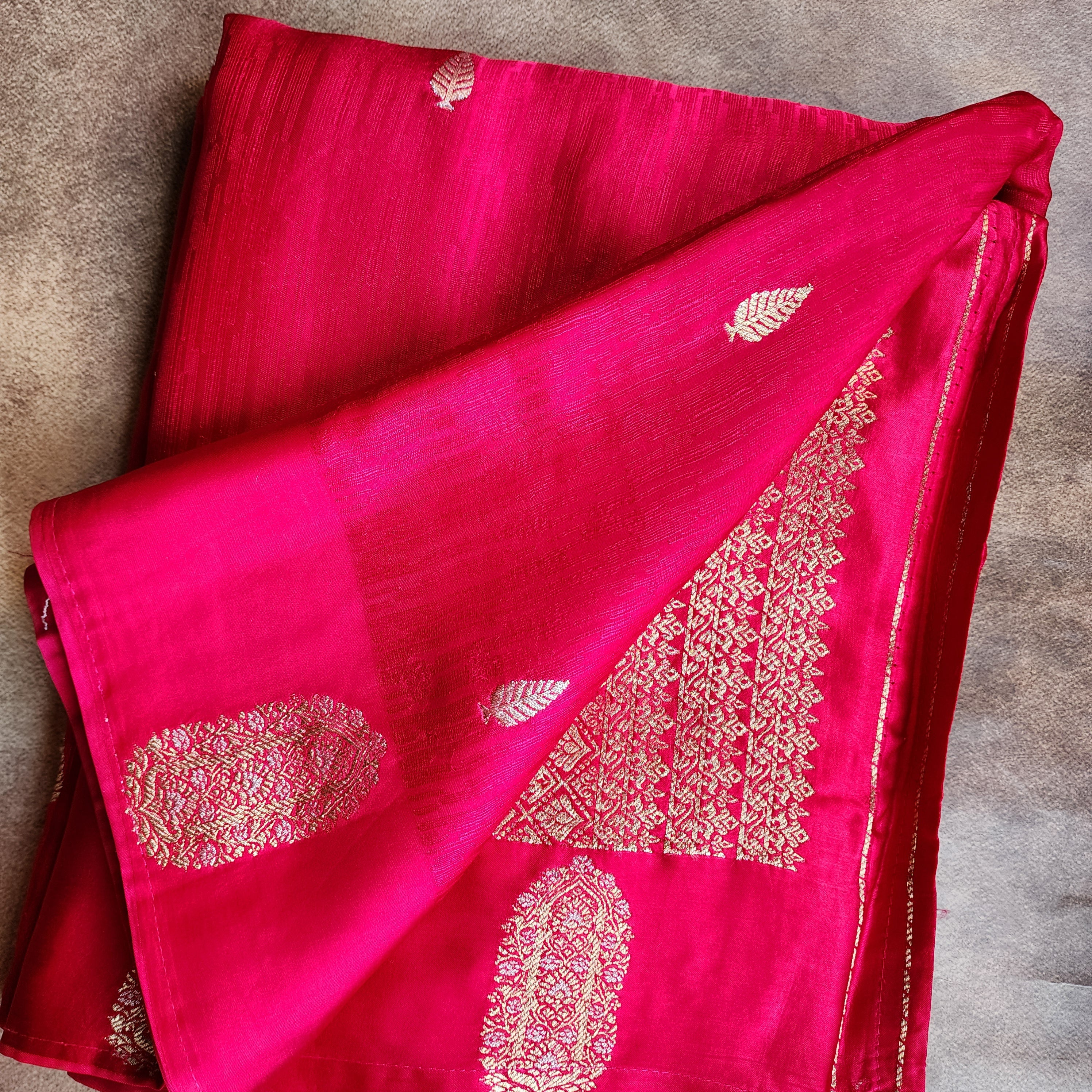 Bright Rani Pink Mashru Tanchoi Saree with Gold Zari