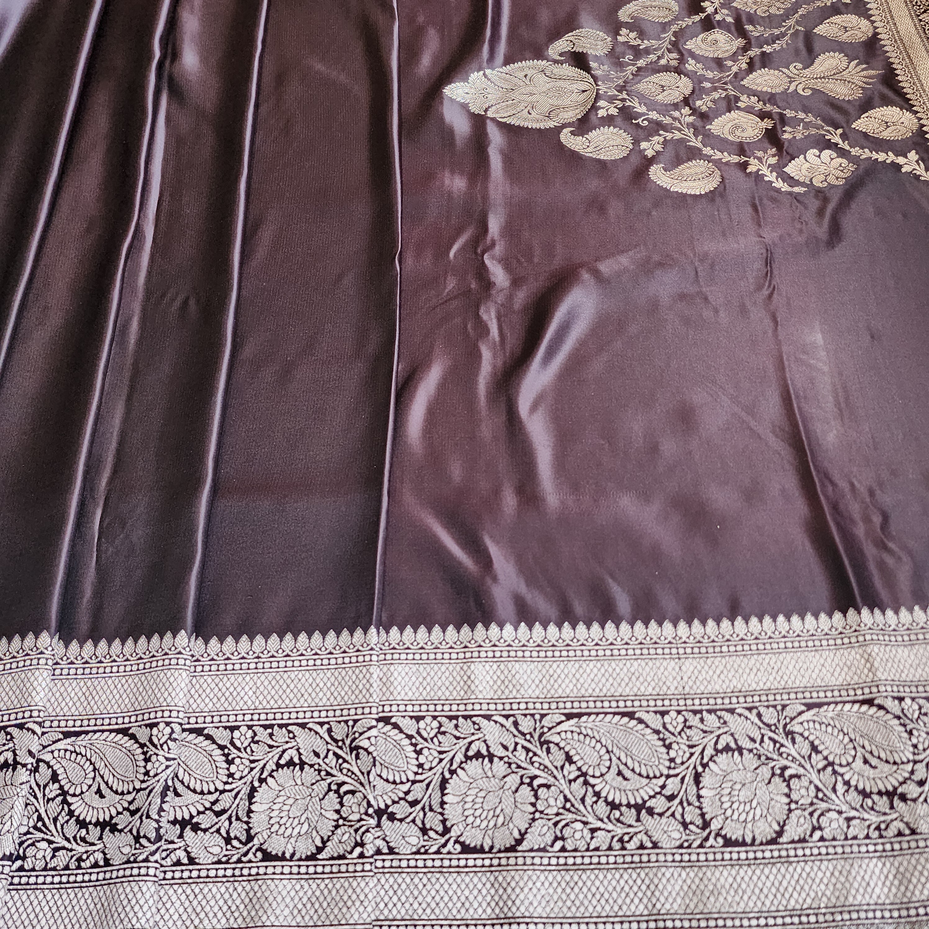 Mulberry Wine Pure Banarasi Katan Silk Saree with light Gold Zari Weaving
