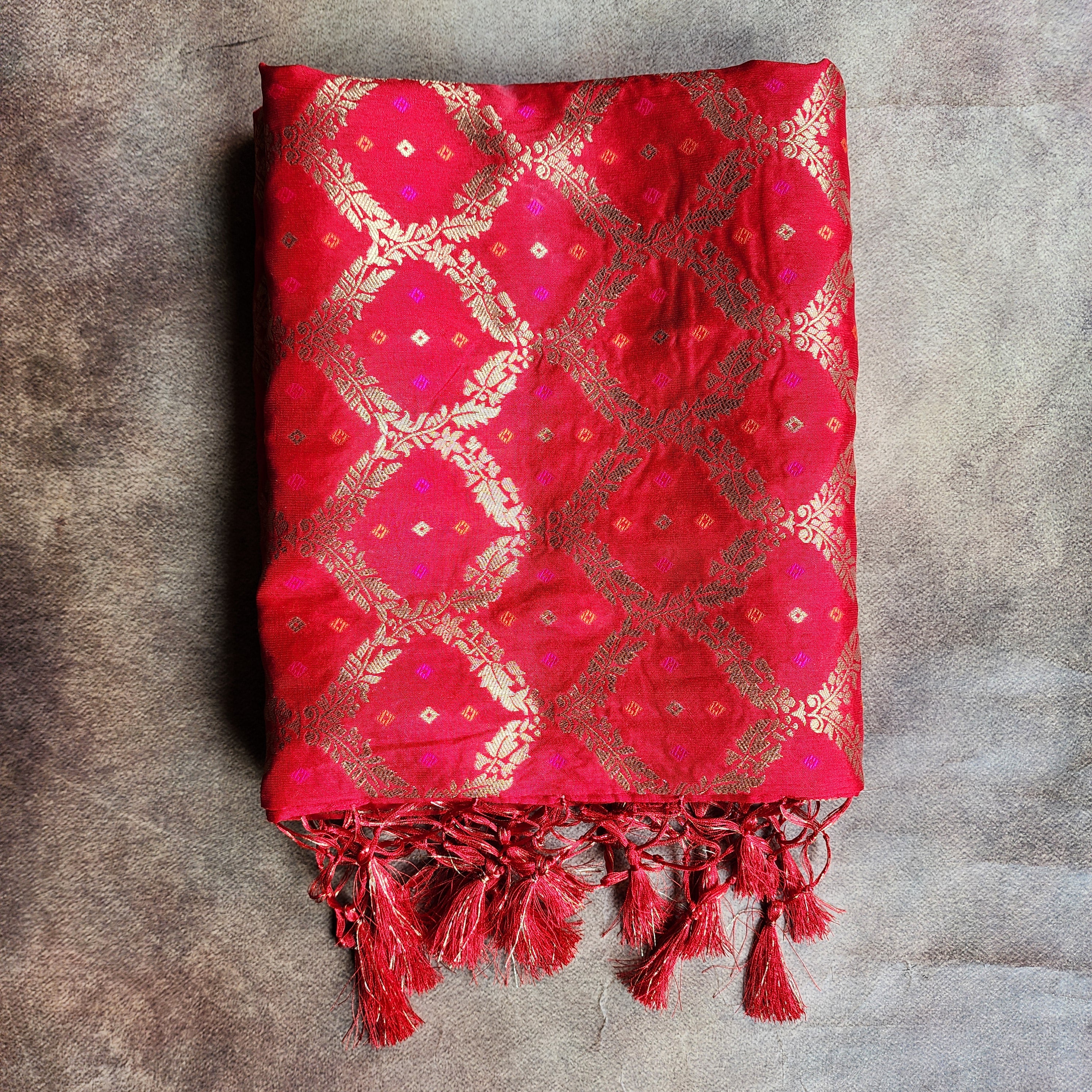 Red Bandhani Dupatta with Traditional Jaal