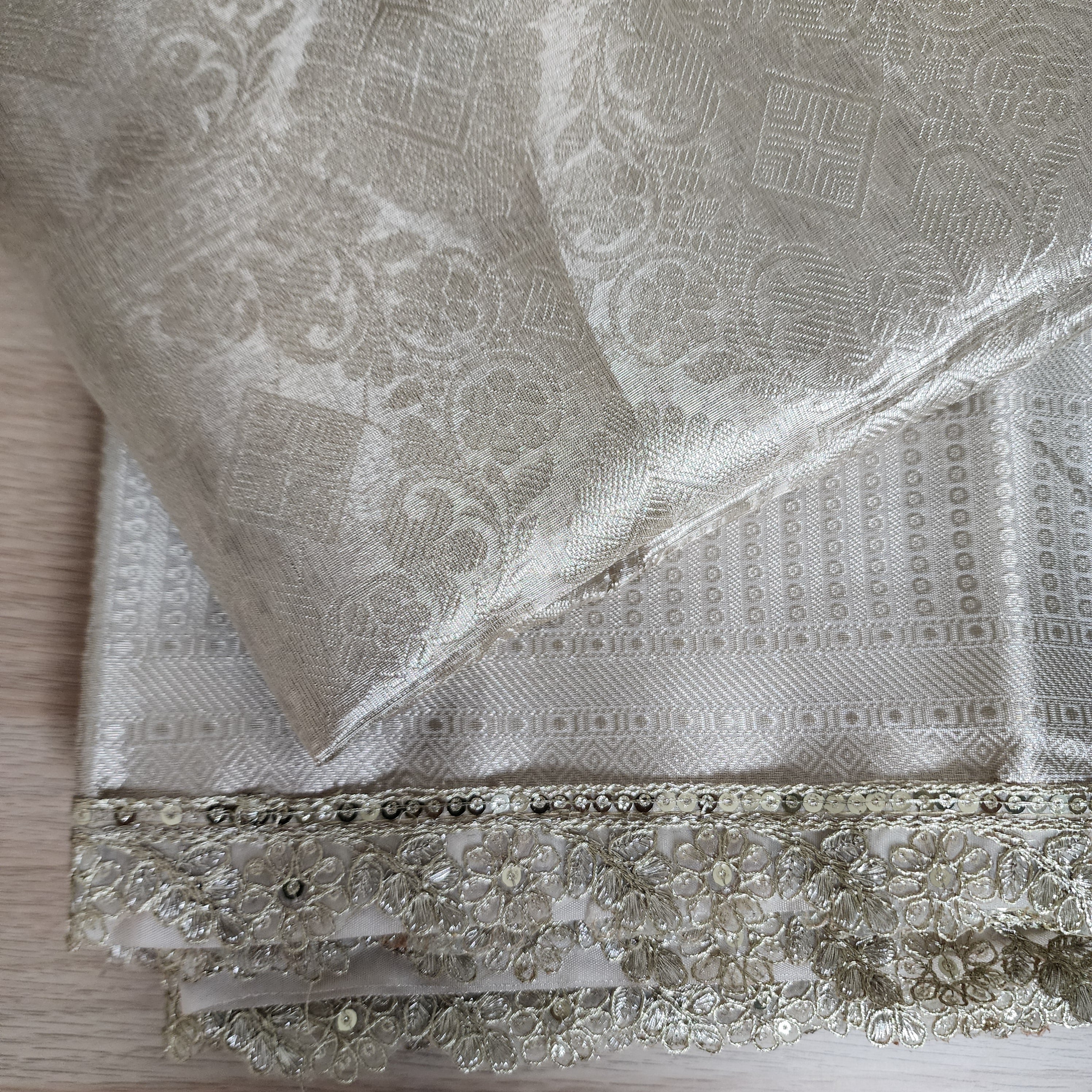 Elegant Glass Tissue Silk Saree in Brocade style weaving