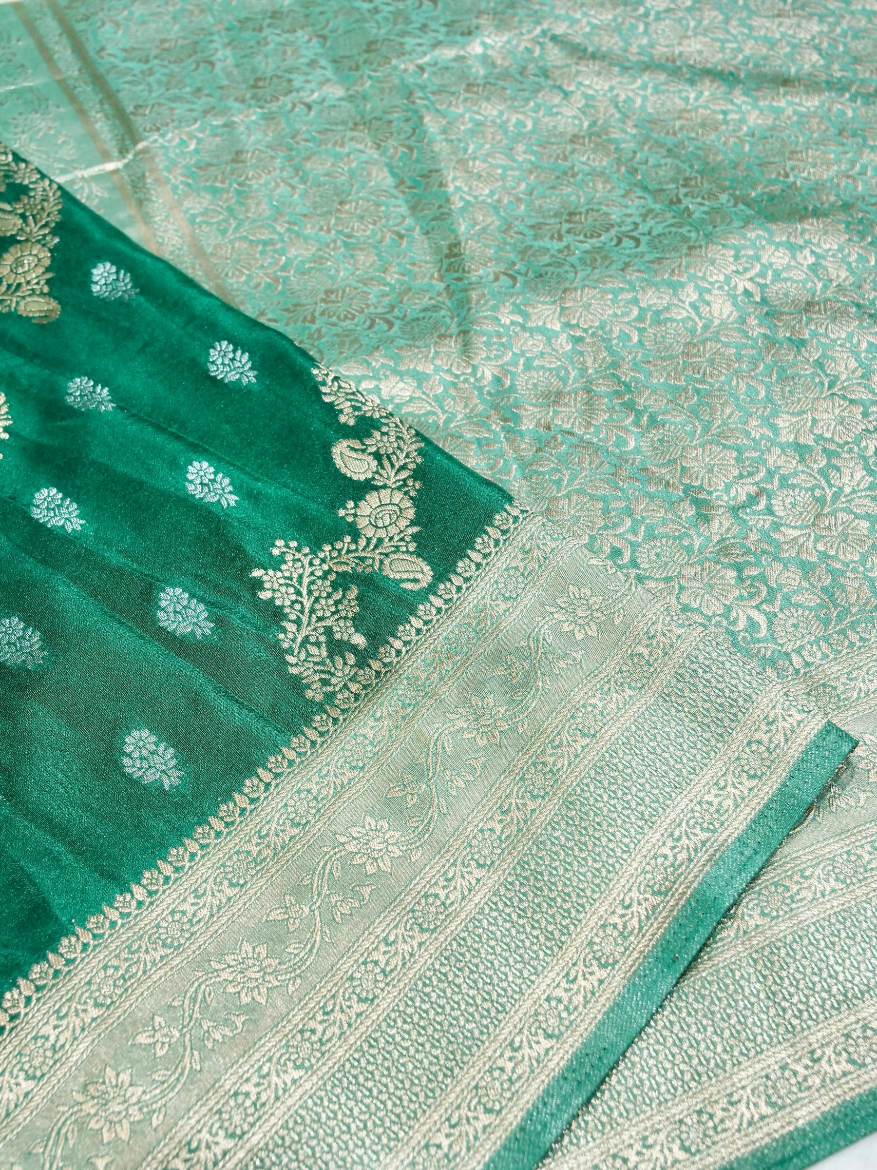 Emerald Green Crepe Georgette Silk Saree with Sea Green Border