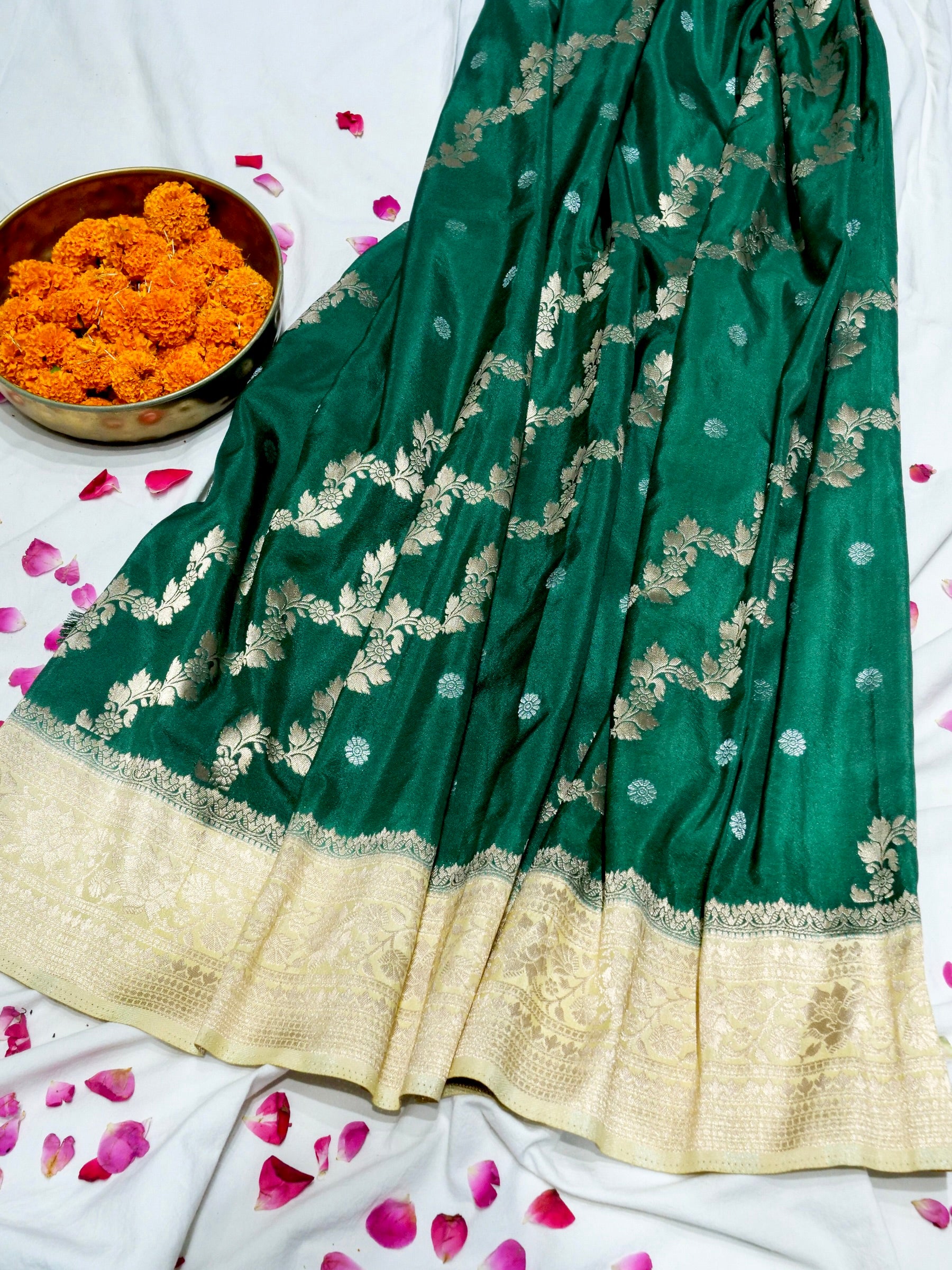 Emerald Green Crepe Georgette Silk Saree with Champagne Gold Border
