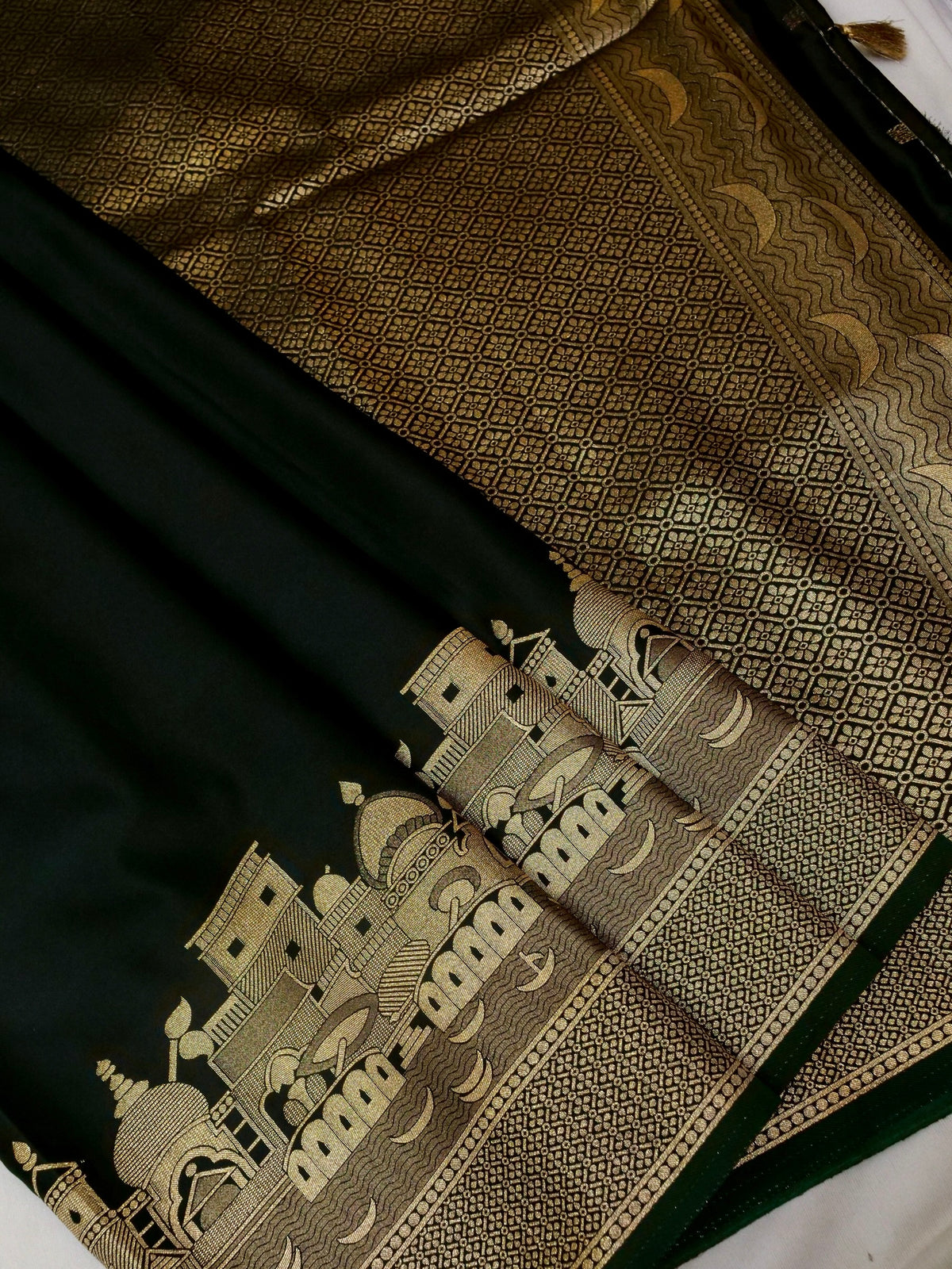 Nihar - Deep Green Ghat Border Banarasi Silk Saree with Stitched Blouse