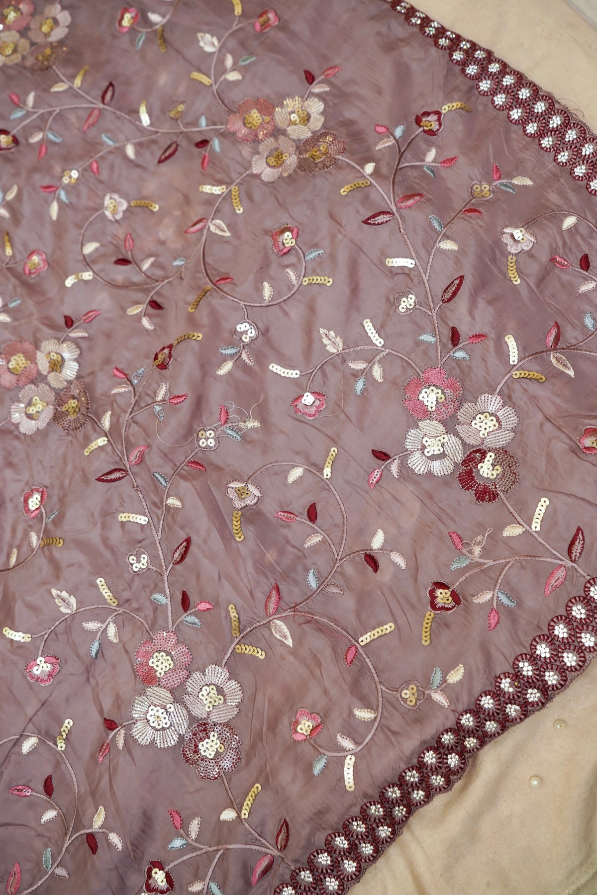 Mauve Embroidered Designer Tissue Saree with Daisy Scalloped Border