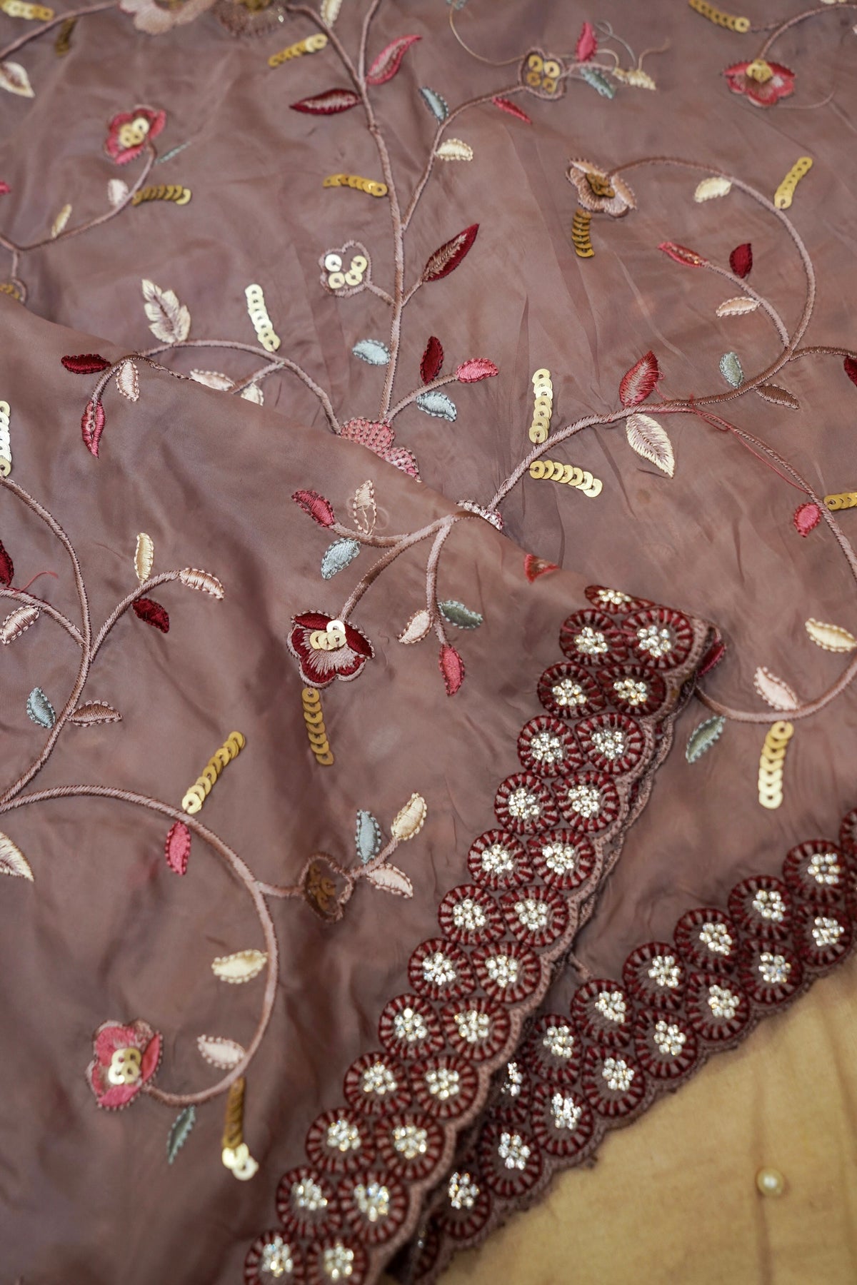 Mauve Embroidered Designer Tissue Saree with Daisy Scalloped Border