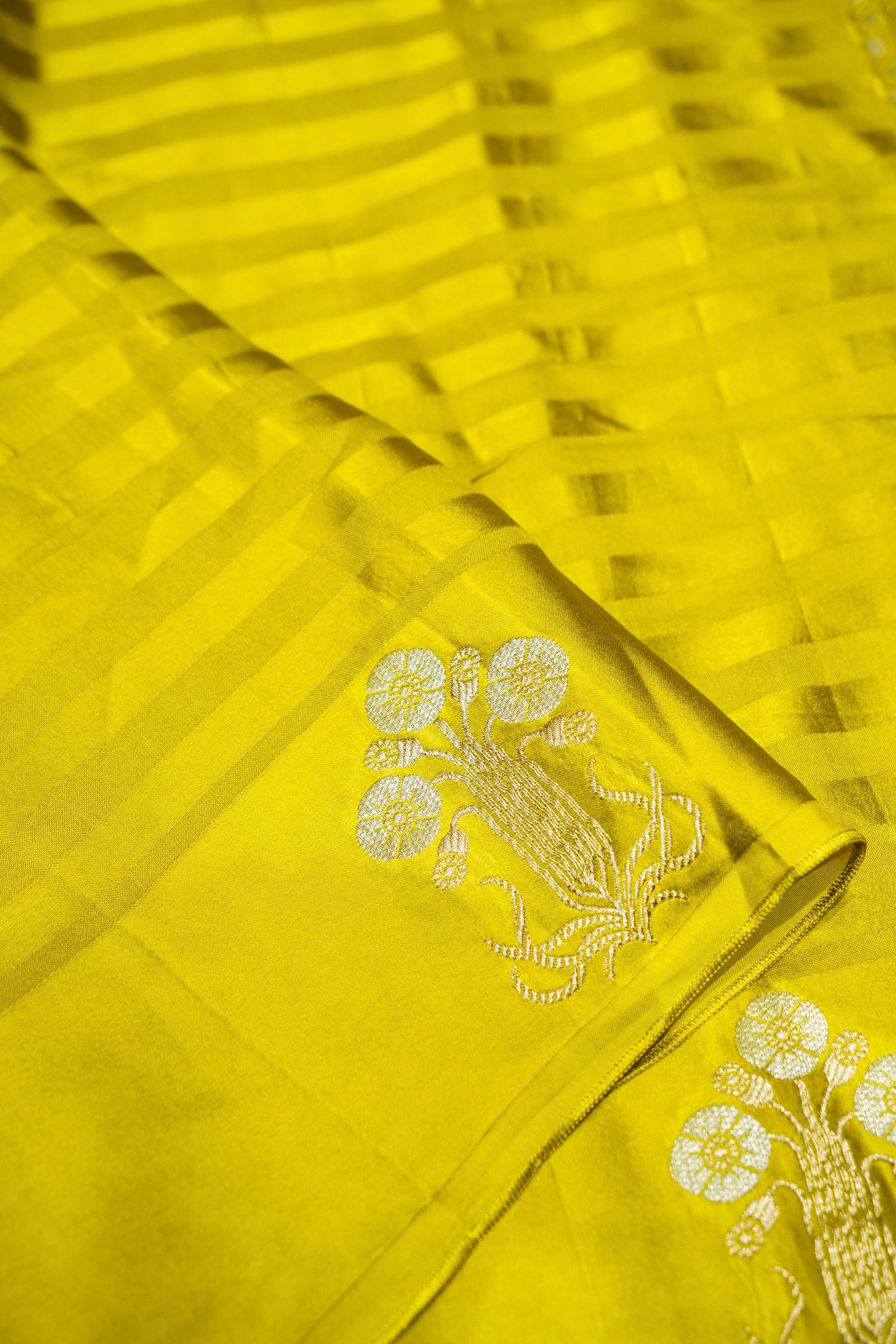 Lemon Yellow Mashru Silk Saree with Gold Weave