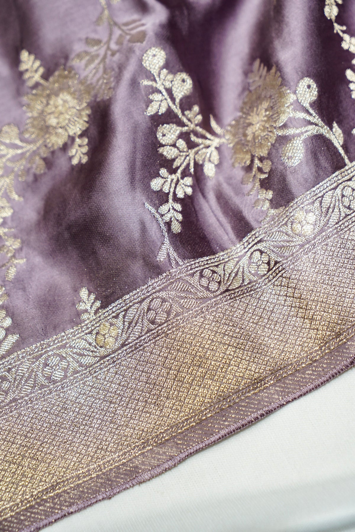 Dusty Lavender Mashru Silk Saree with Champagne Gold Border