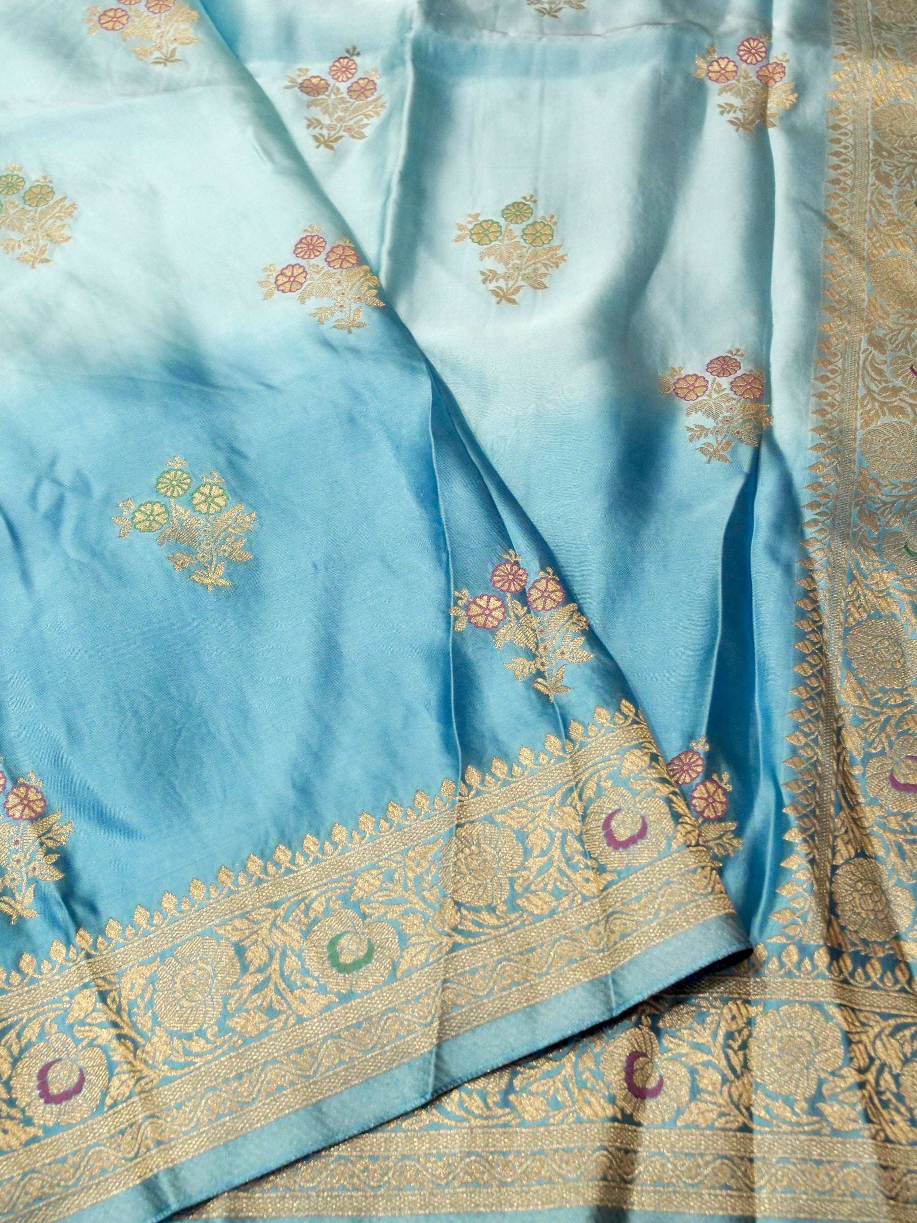 Cerulean Blue Ombré Shade Mashru Silk Saree with Champagne Border