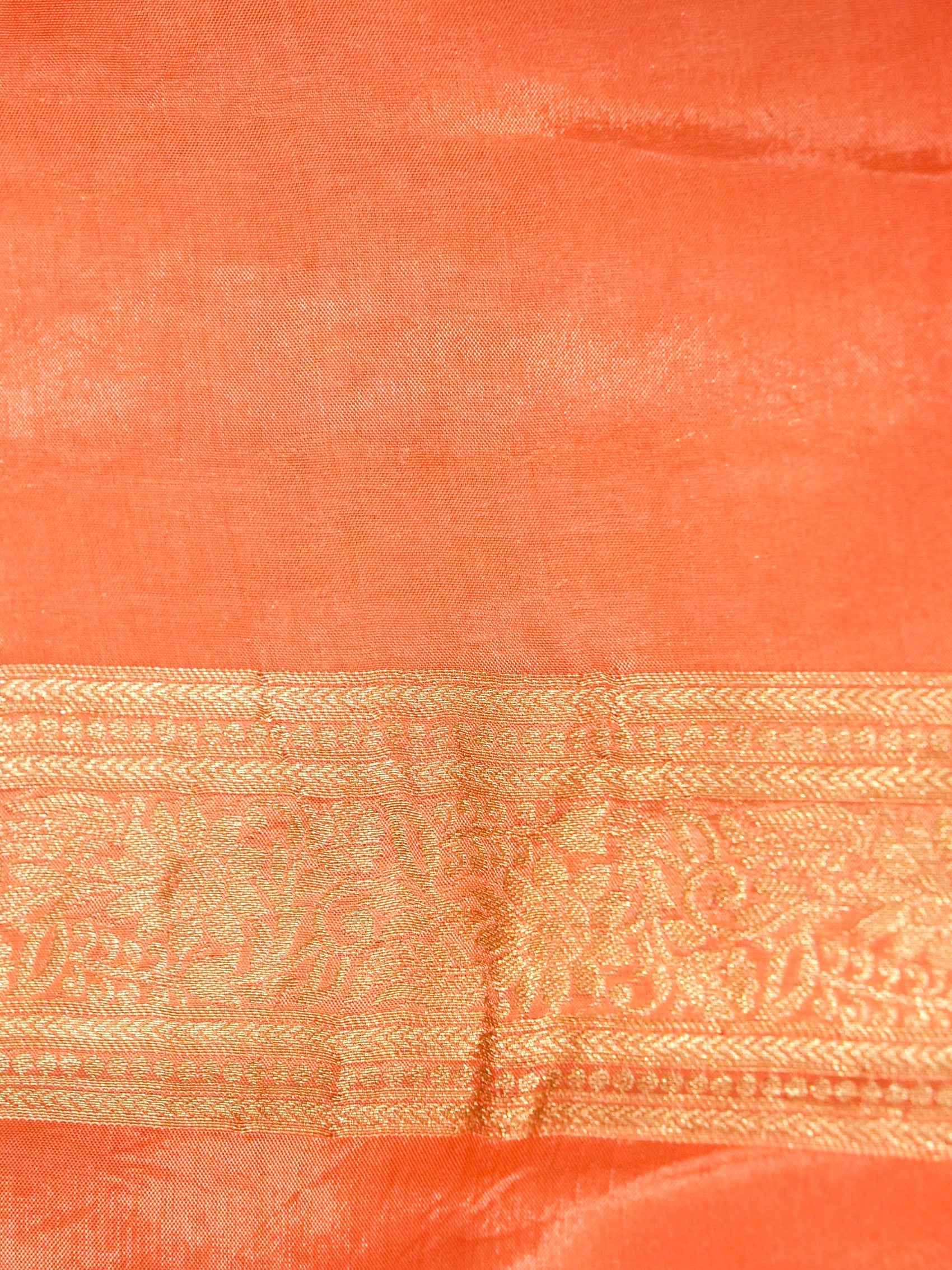 Salmon Peach Ombré Shade Muslin Silk Saree with Champagne Border