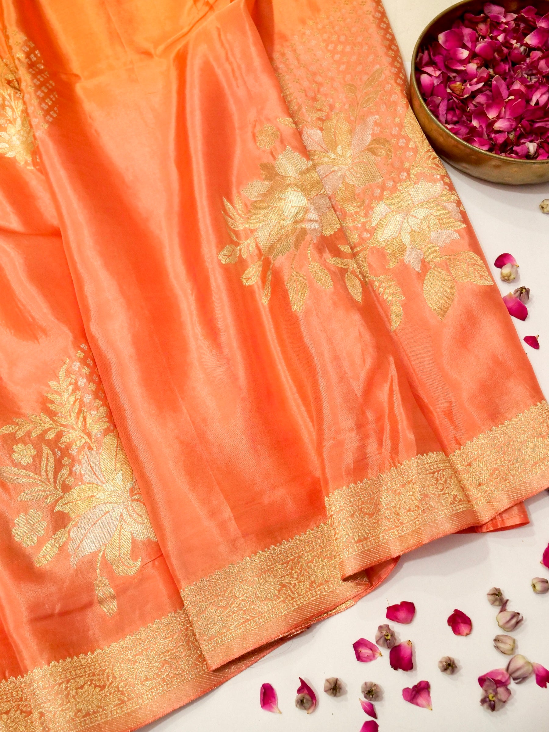 Salmon Peach Ombré Shade Muslin Silk Saree with Champagne Border