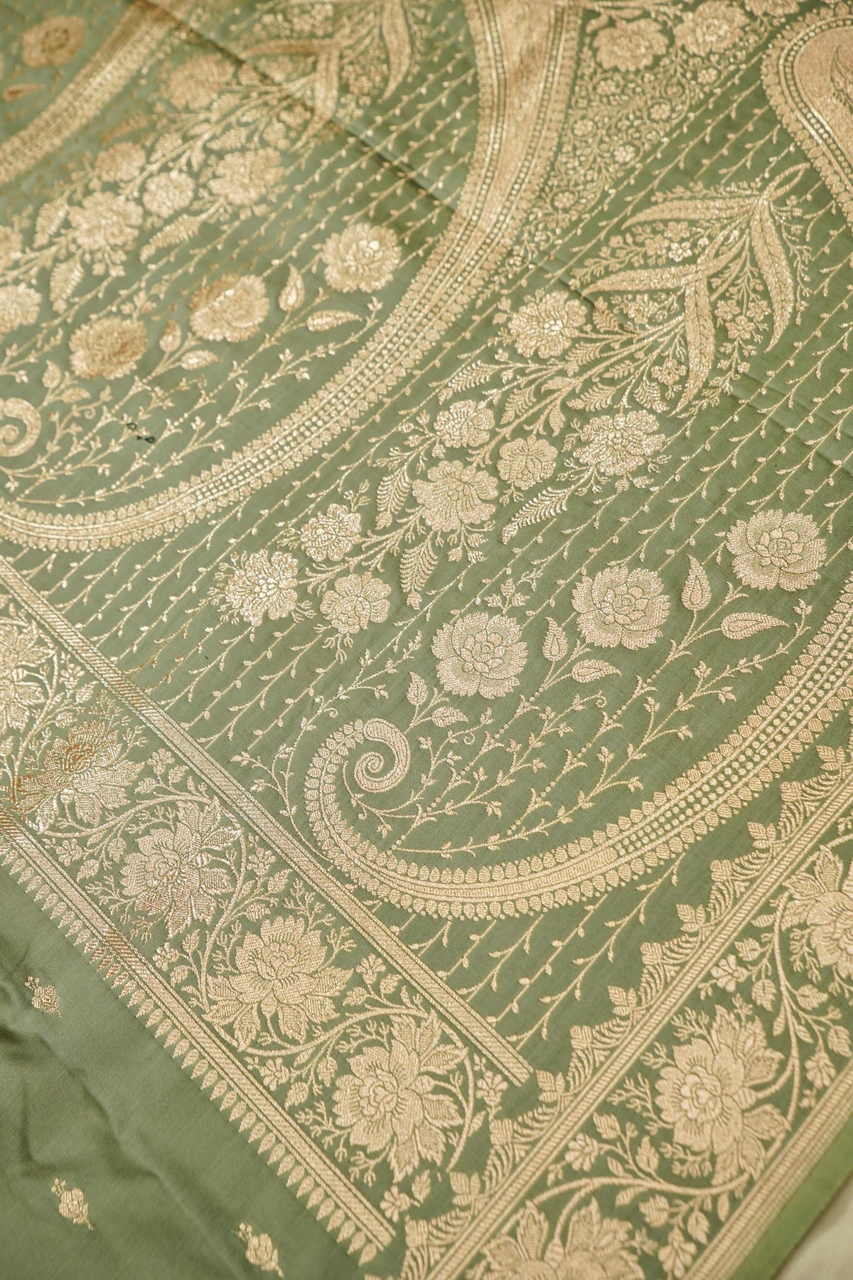 Kruti - Pure Katan Silk Saree in Pistachio Green