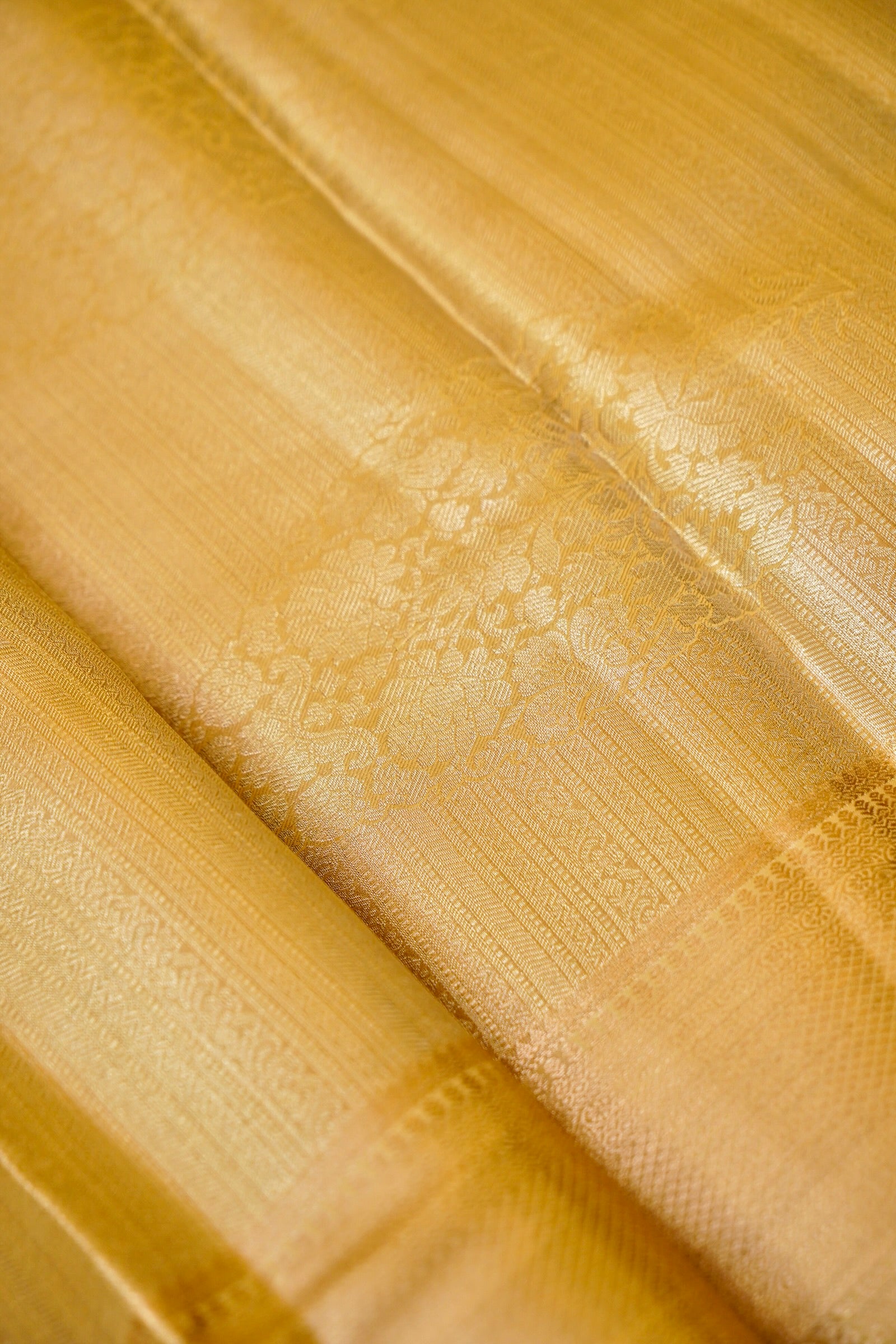 Maithili - Soft Gold Kanjivaram Tissue Silk Saree
