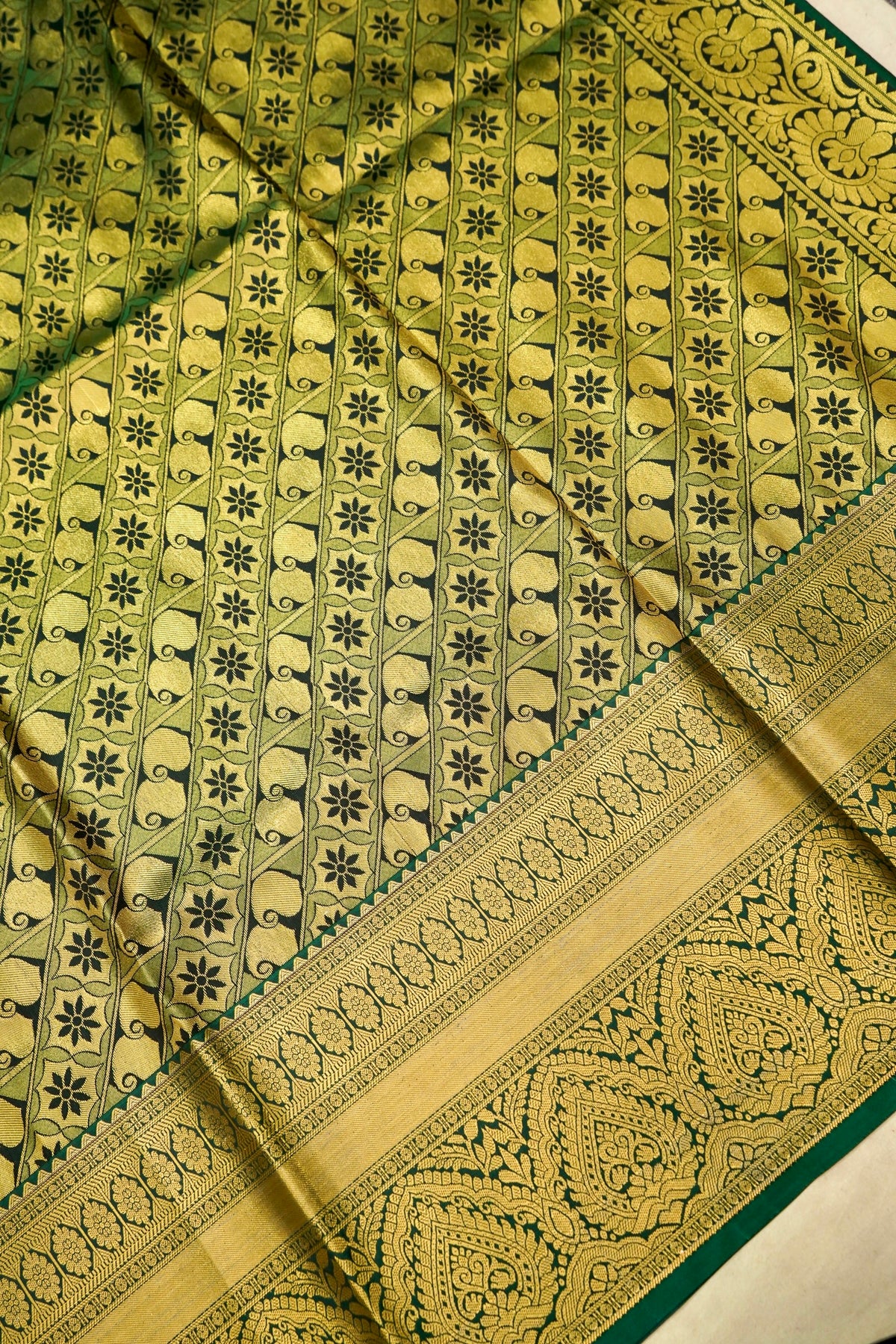 Devyani - Rani Pink Kanchi Pattu Silk Saree with Emerald Green Border