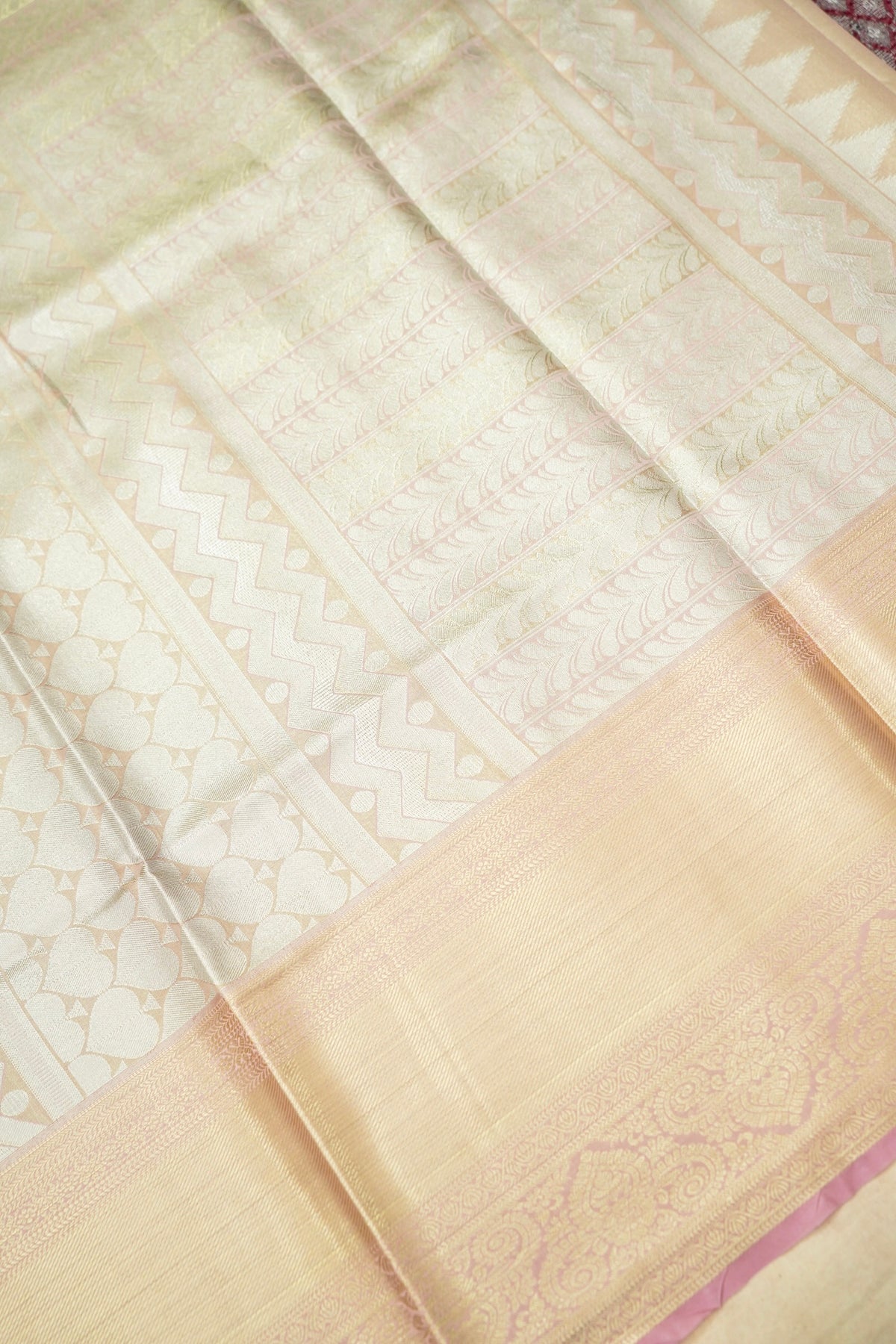 Devyani - Ivory Kanchi Pattu Silk Saree with Light Gold Korvai Border