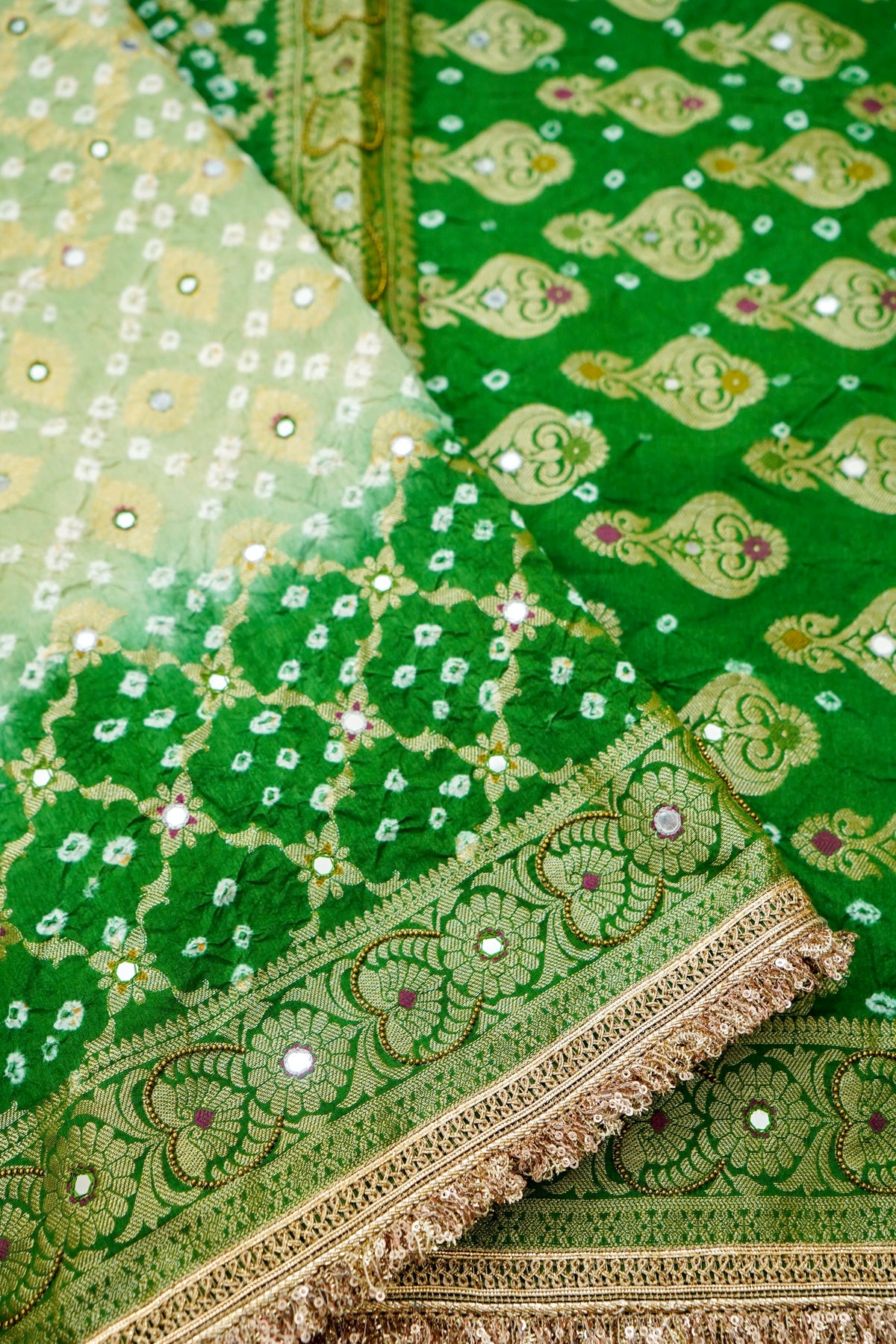 Dual-Tone Paisley Motif Mint and Emerald Green Bandhani Dupion Silk Saree