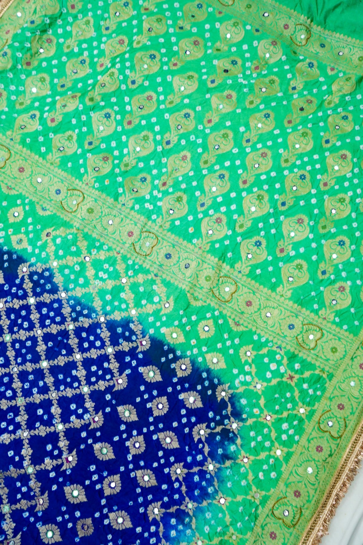 Dual-Tone Paisley Motif Royal Blue and Emerald Green Bandhani Dupion Silk Saree