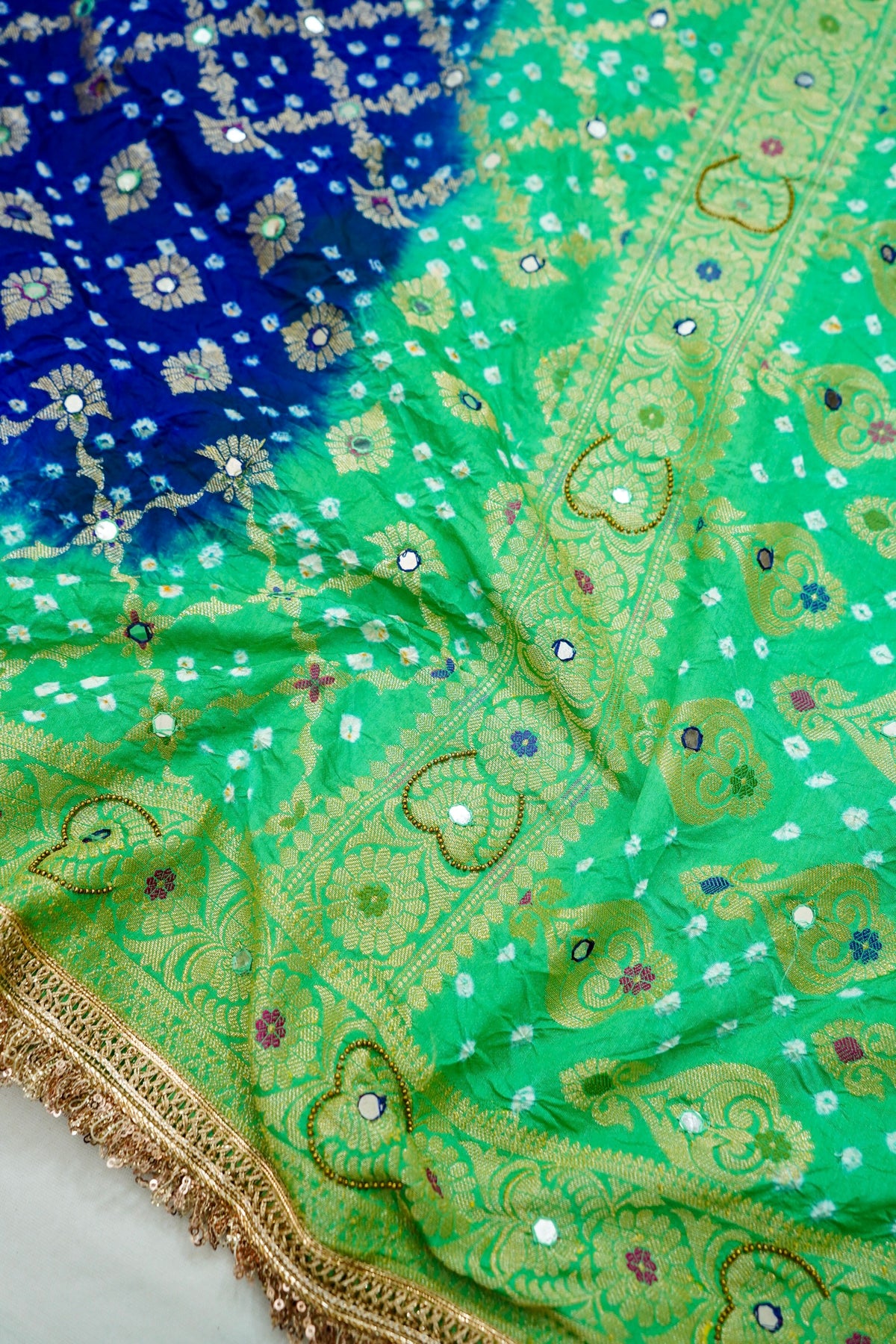 Dual-Tone Paisley Motif Royal Blue and Emerald Green Bandhani Dupion Silk Saree