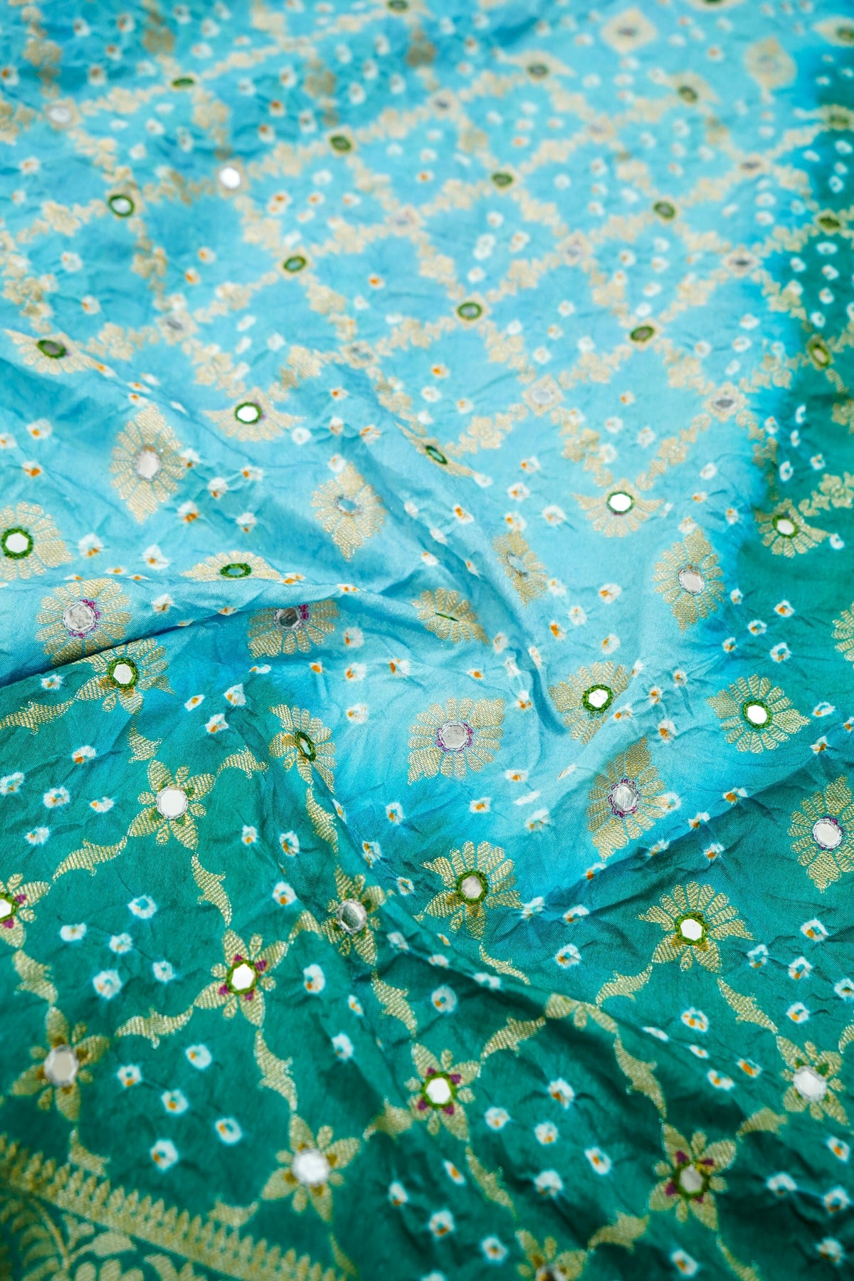Dual-Tone Paisley Motif Sky Blue and Teal Green Bandhani Dupion Silk Saree