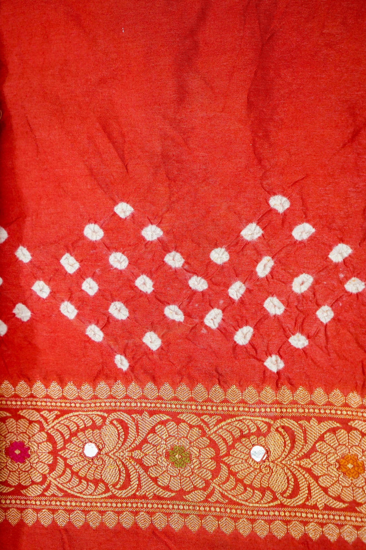 Dual-Tone Paisley Motif Blush Pink and Vermilion Red Bandhani Dupion Silk Saree