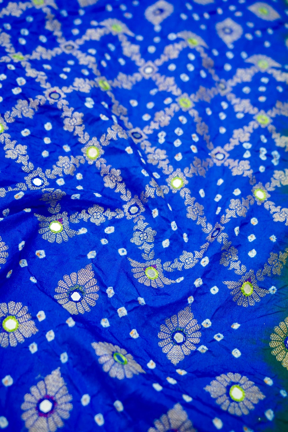 Dual-Tone Paisley Motif Royal Blue and Green Bandhani Dupion Silk Saree