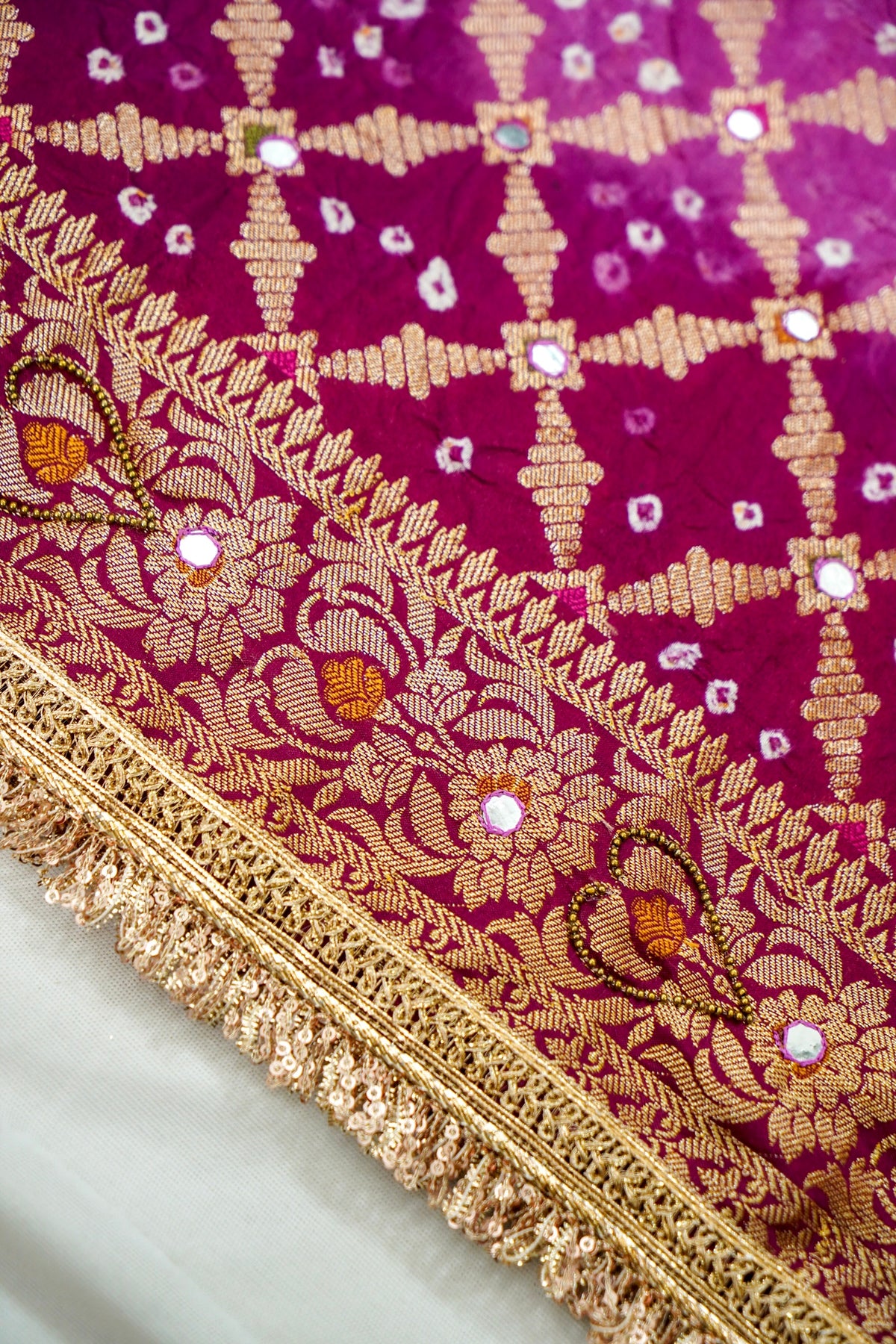 Dual Shade - Pink and Wine Bandhani Dupion Silk Saree