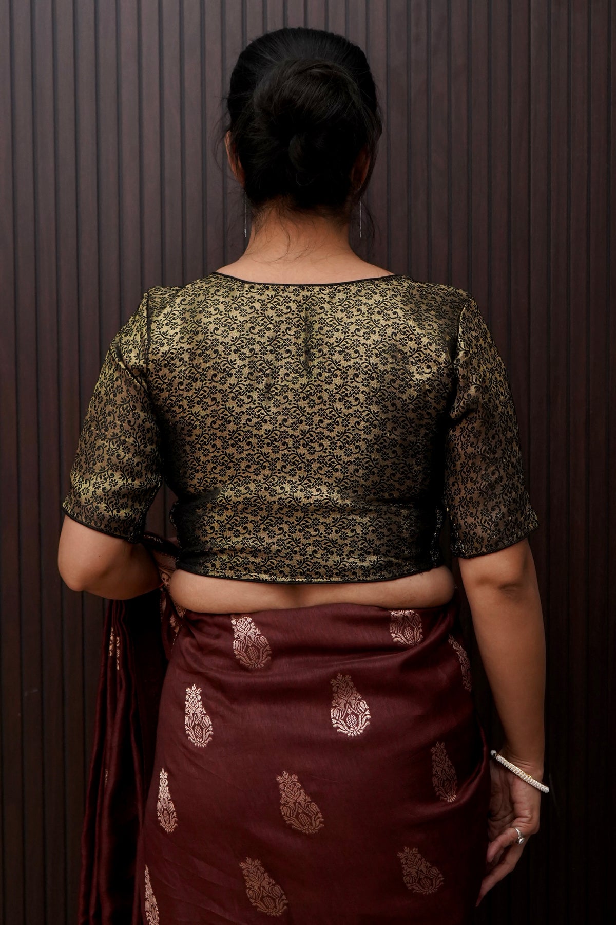 Mini Floral Pattern Stretchable Blouse - Black
