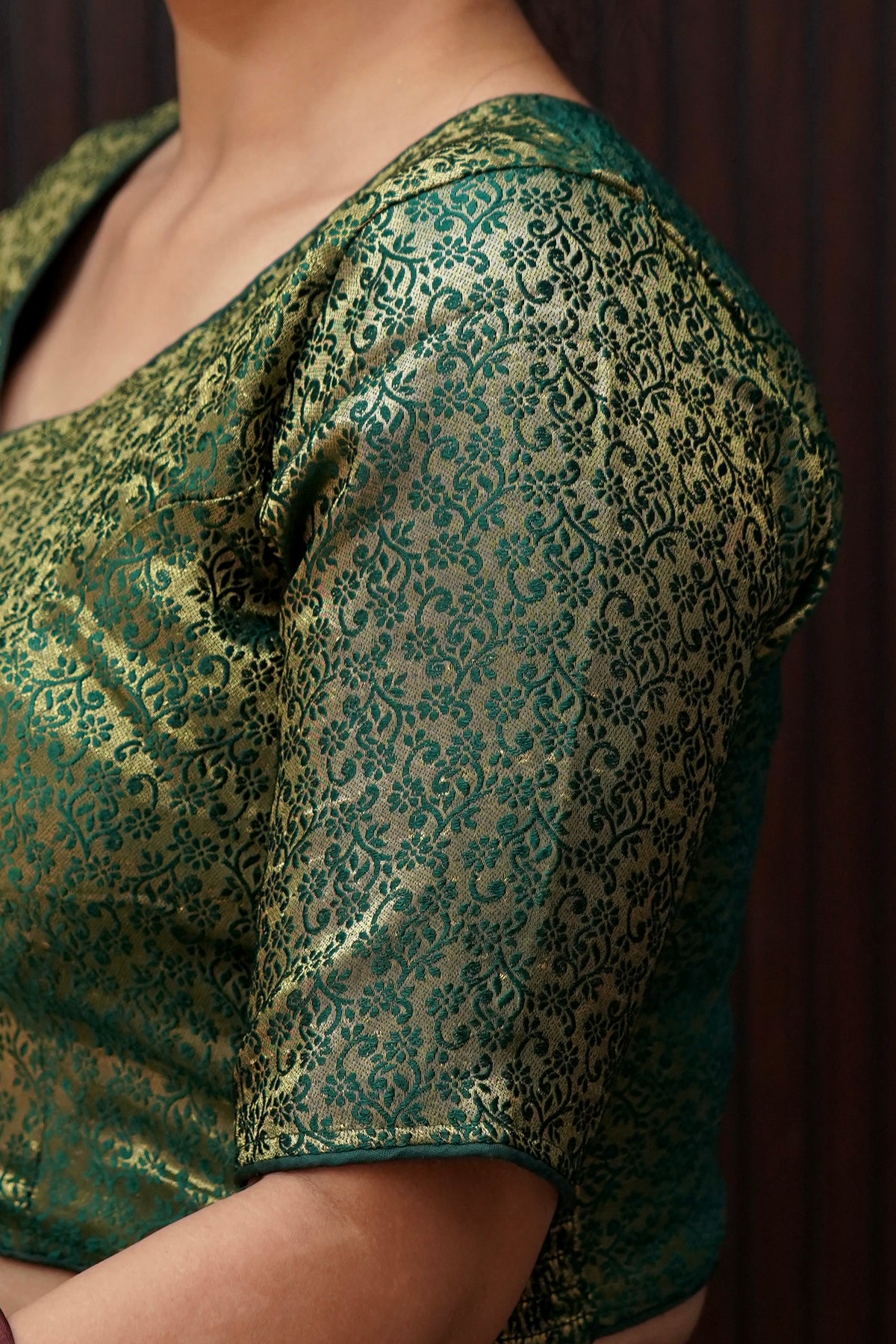 Mini Floral Pattern Stretchable Blouse - Bottle Green