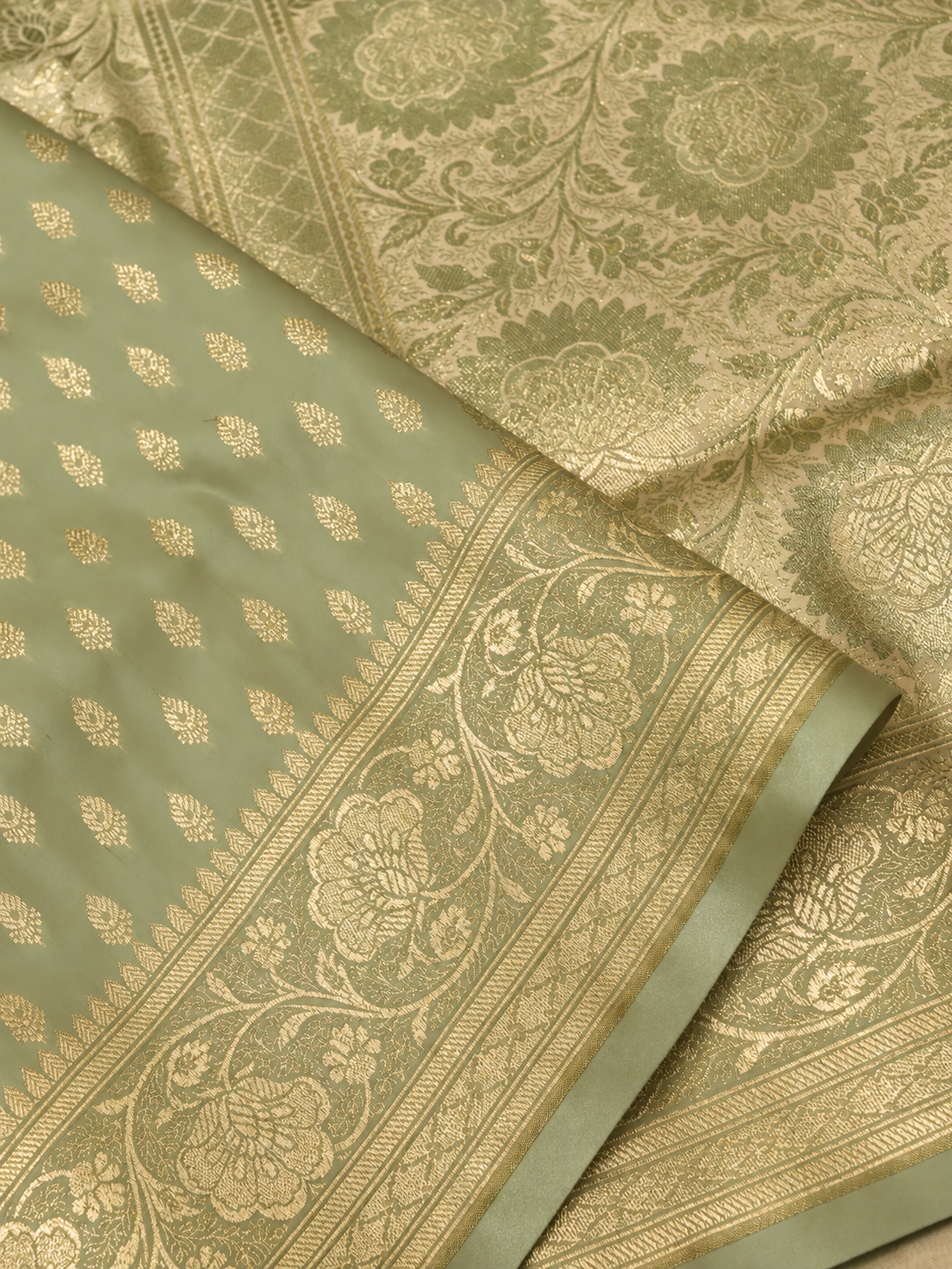 Rich Pastel Green Banarasi Silk Saree with Gold Zari Weaving