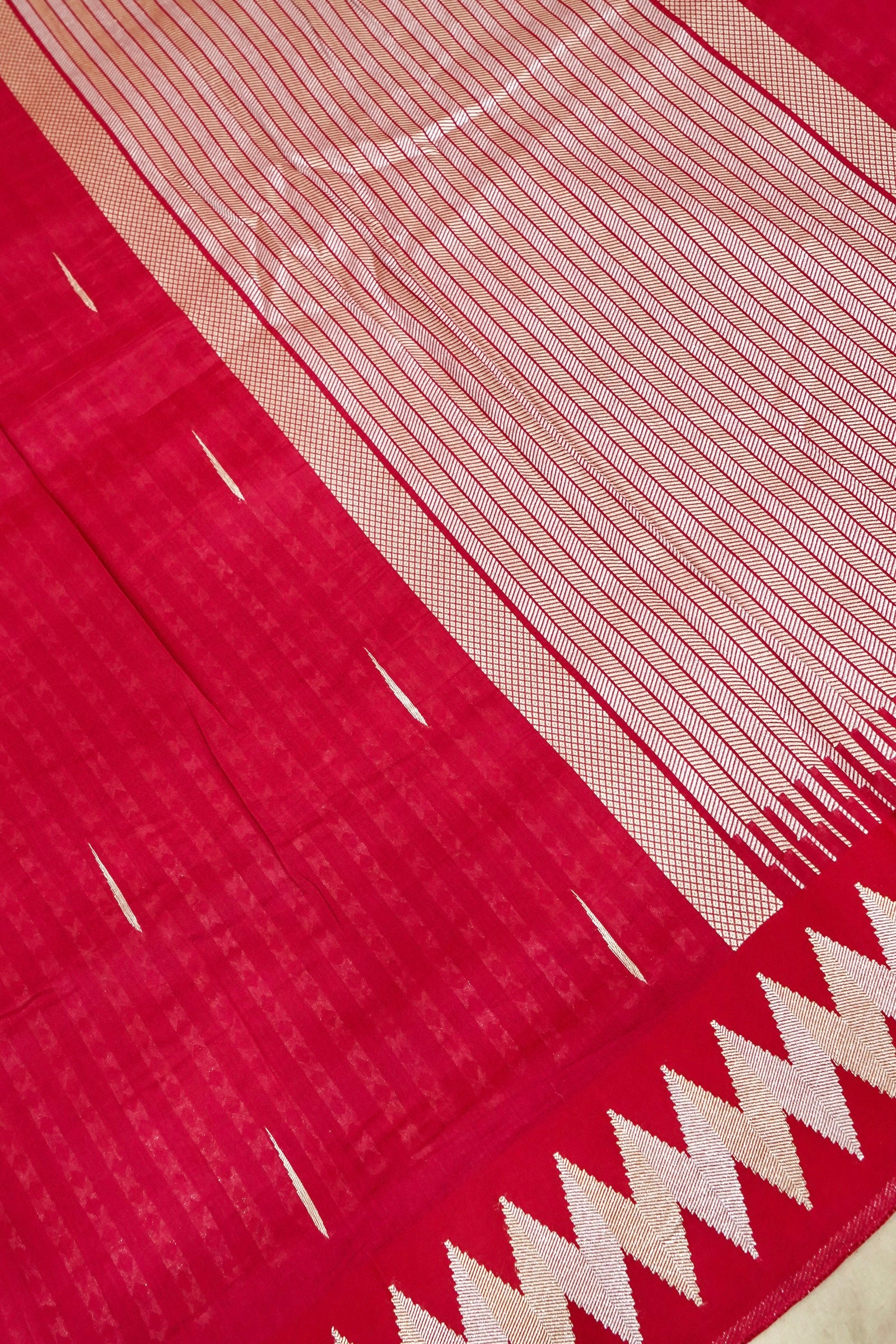 Hot Red Mul Cotton Banarasi Saree
