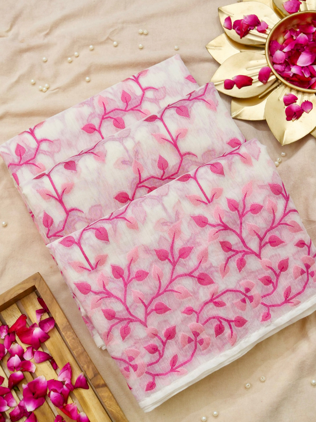 Ivory Jamdhani Style Saree with Pink Geometric Floral Pattern