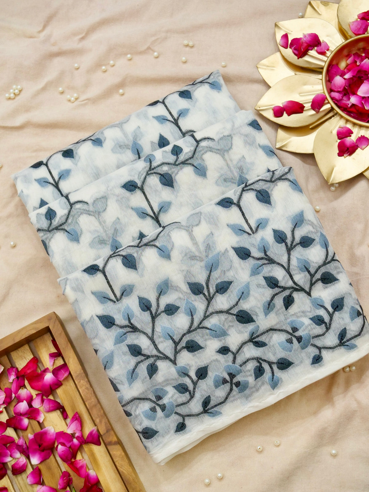 Ivory Jamdhani Style Saree with Grey Blue Geometric Floral Pattern
