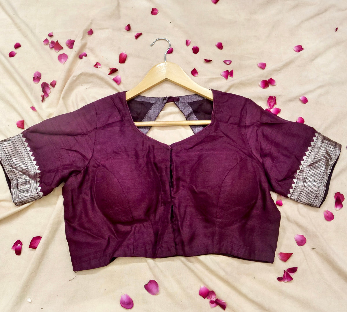 Mauve Pink Raw Silk Polka Dot Saree with Floral Border