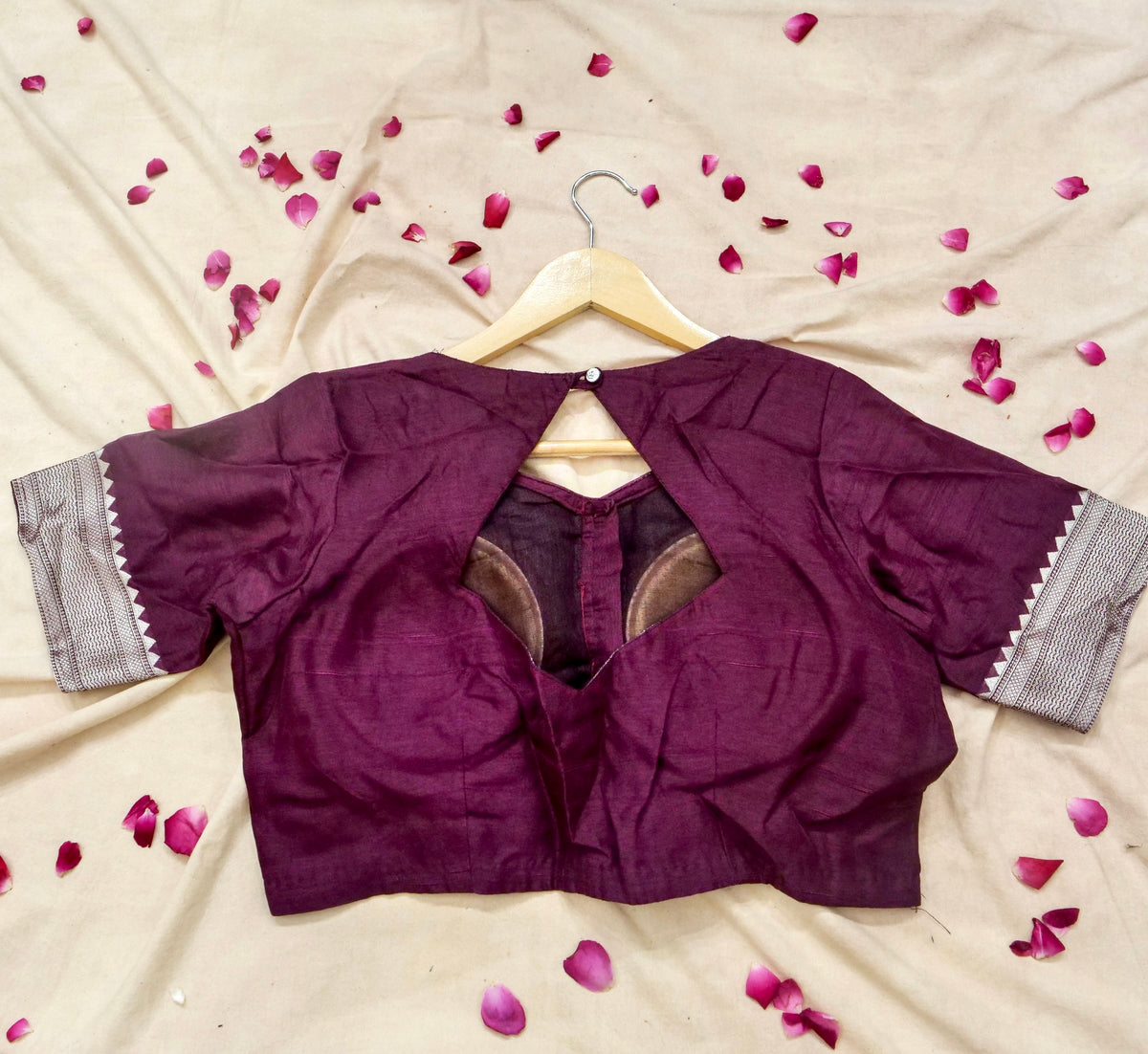 Mauve Pink Raw Silk Polka Dot Saree with Floral Border