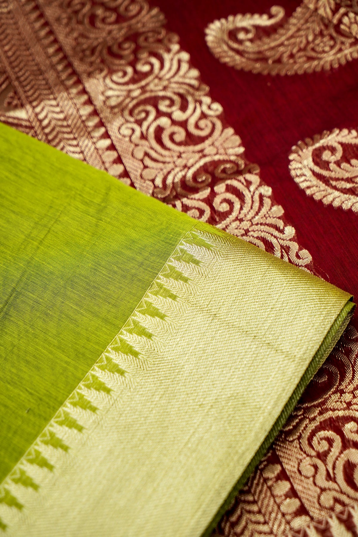 Suvarna - Olive Green Maheshwari Silk Saree with Antique Gold Border