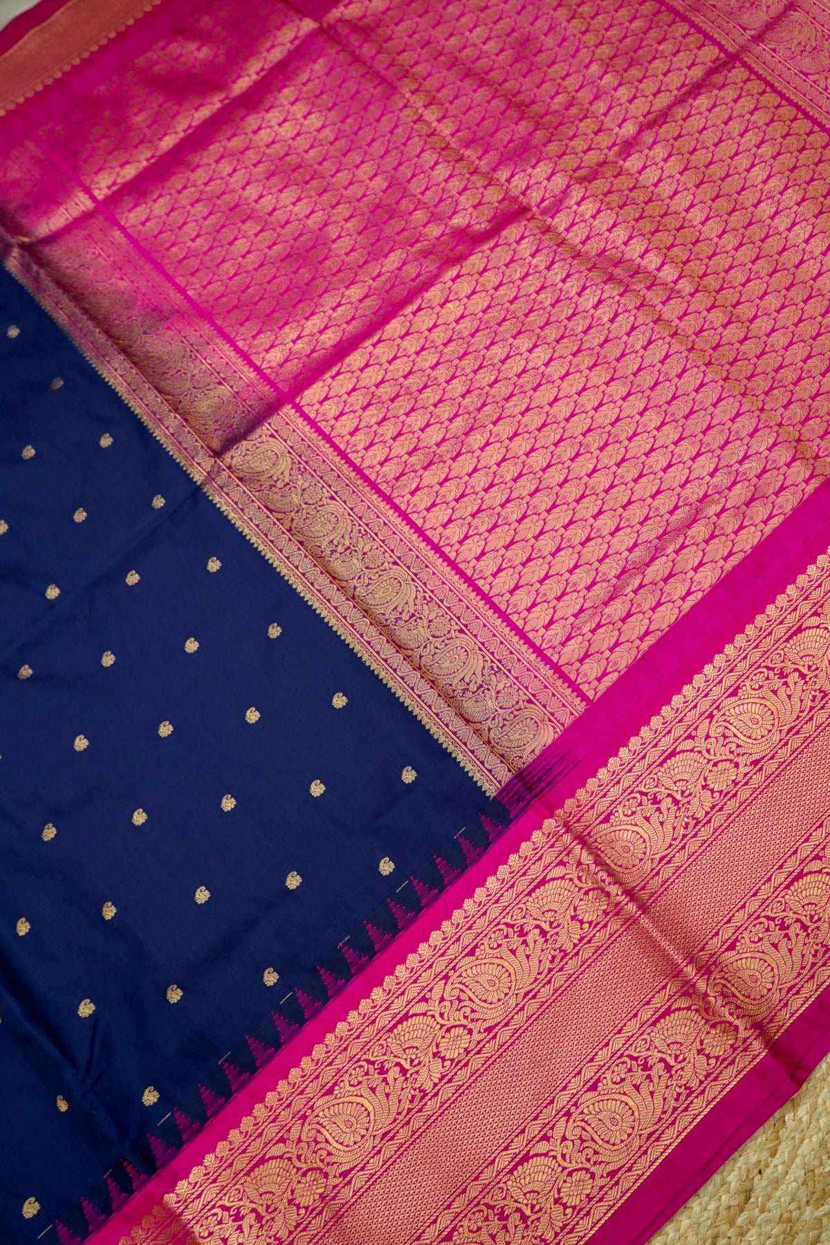 Suvarna - Navy Blue Gadwal Silk Saree with Rani Pink Gold Border