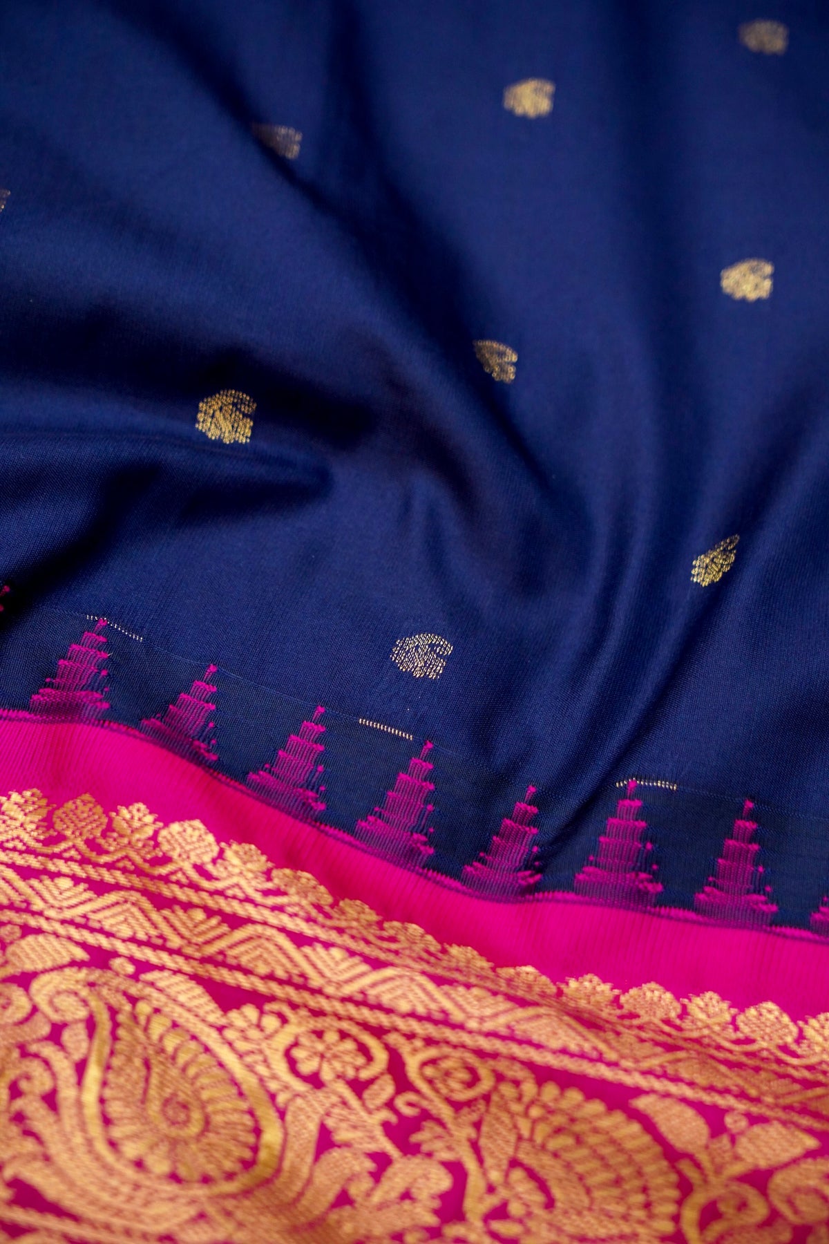 Suvarna - Navy Blue Gadwal Silk Saree with Rani Pink Gold Border