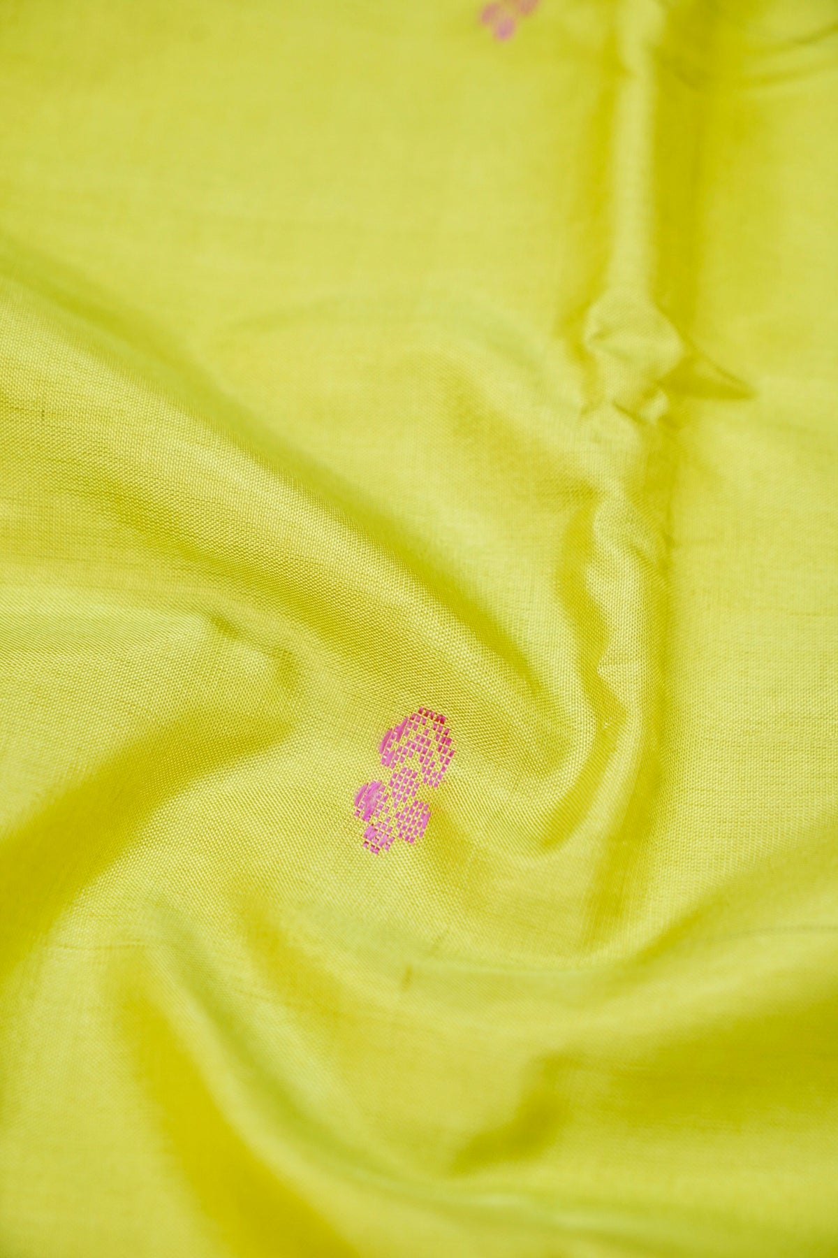 Suvarna - Lime Yellow Maheshwari Silk Saree