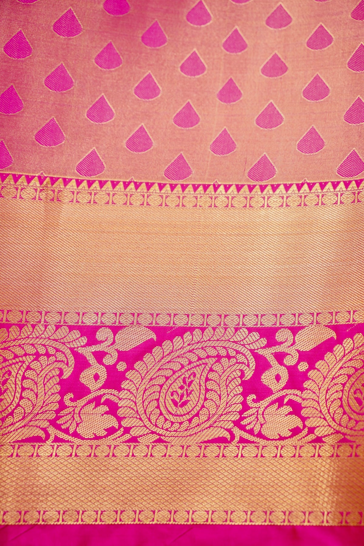 Suvarna – Pure Kanjivaram Silk Saree in Peach Gold and Rani Pink with 1g Gold Zari