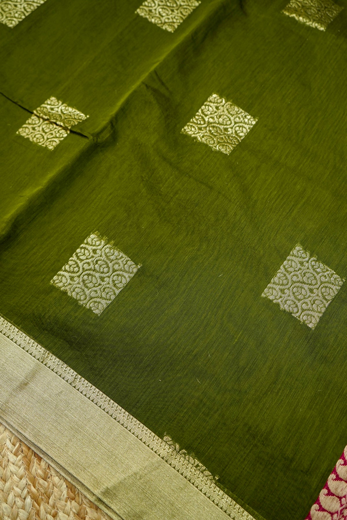 Suvarna - Dark Olive Green Maheshwari Silk Saree with Antique Gold Border