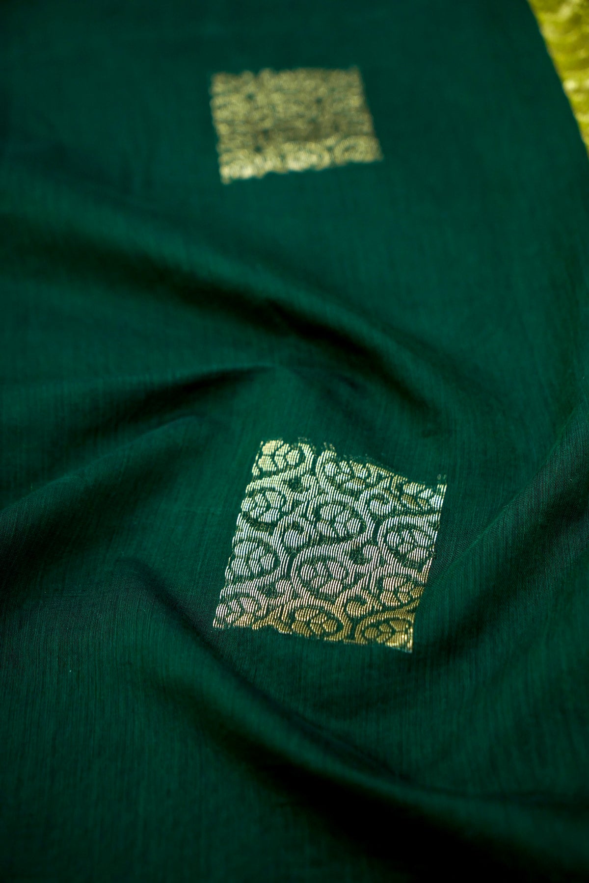 Suvarna - Bottle Green Maheshwari Silk Saree with Antique Gold Border