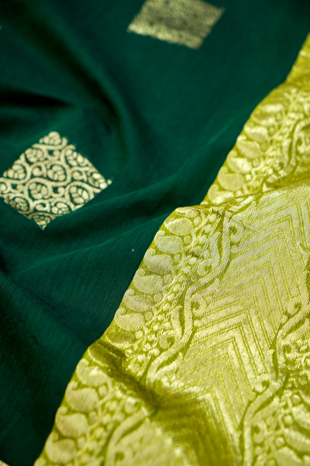 Suvarna - Bottle Green Maheshwari Silk Saree with Antique Gold Border