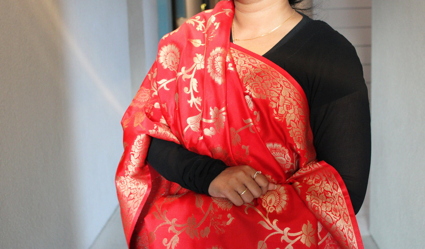 Banarasi Silk Dupatta in Bright Red and gold weaving