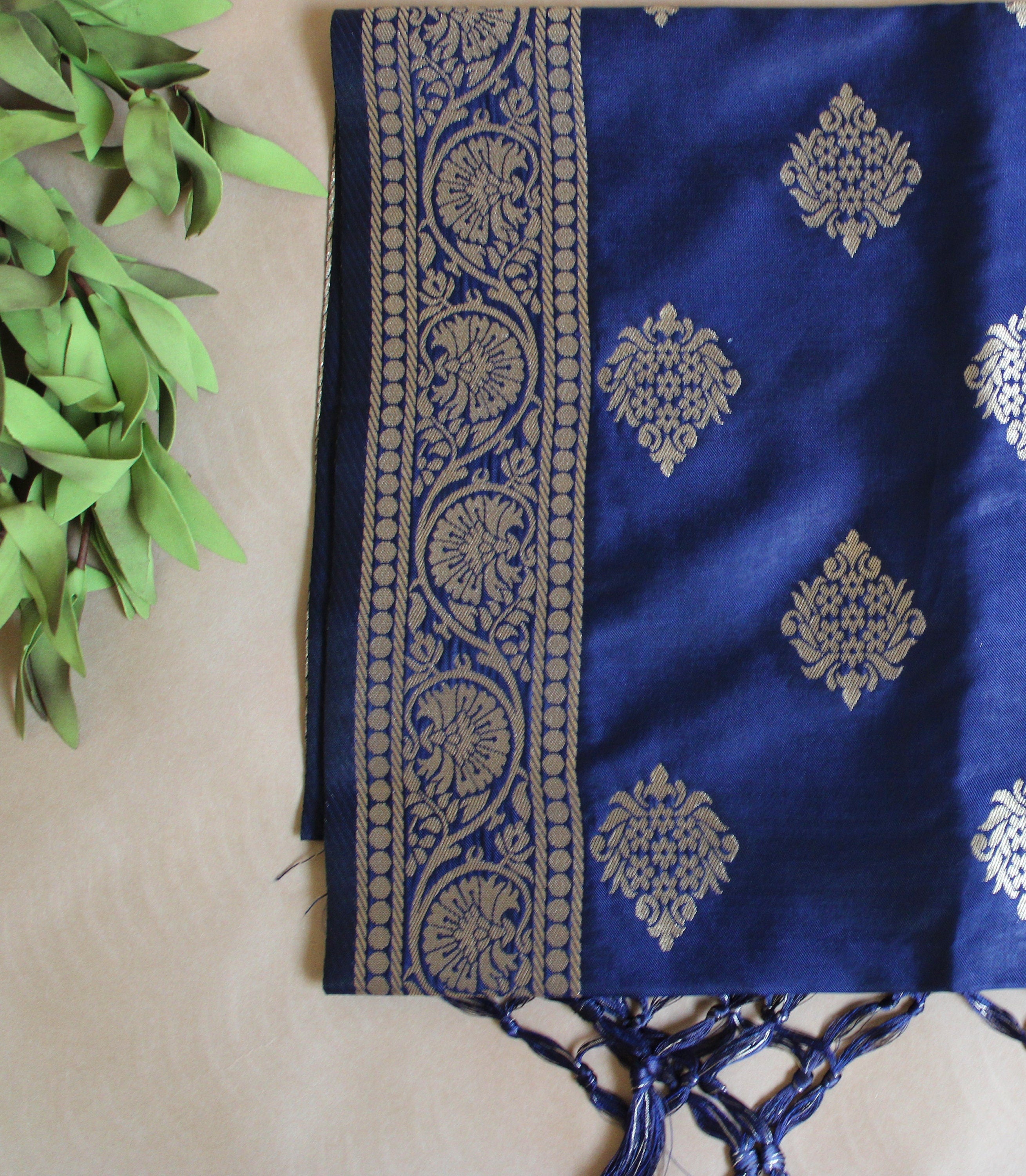 Banarasi Silk Navy Blue Dupatta, gold handweaving, Indian traditional wear, Festive wear, designer dupatta, Elegant & luxurious silk dupatta