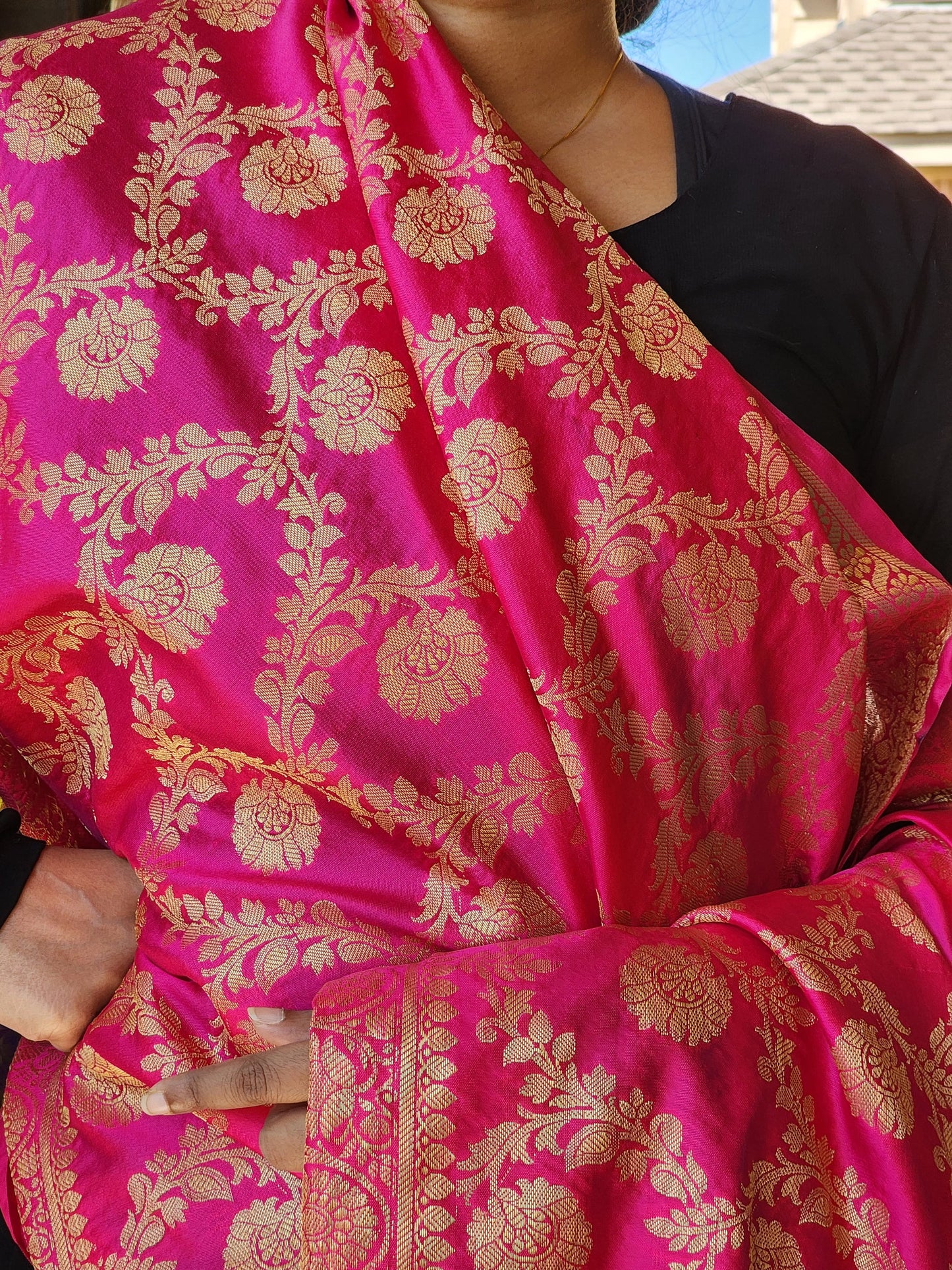 Banarasi Purple & Pink Dupatta with gold handweaving