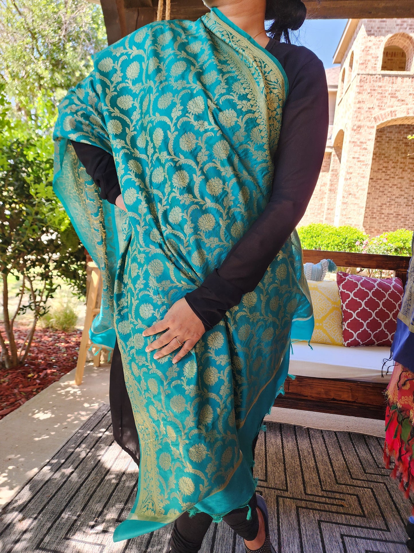 Banarasi Turquoise Green Silk Dupatta with gold weaving