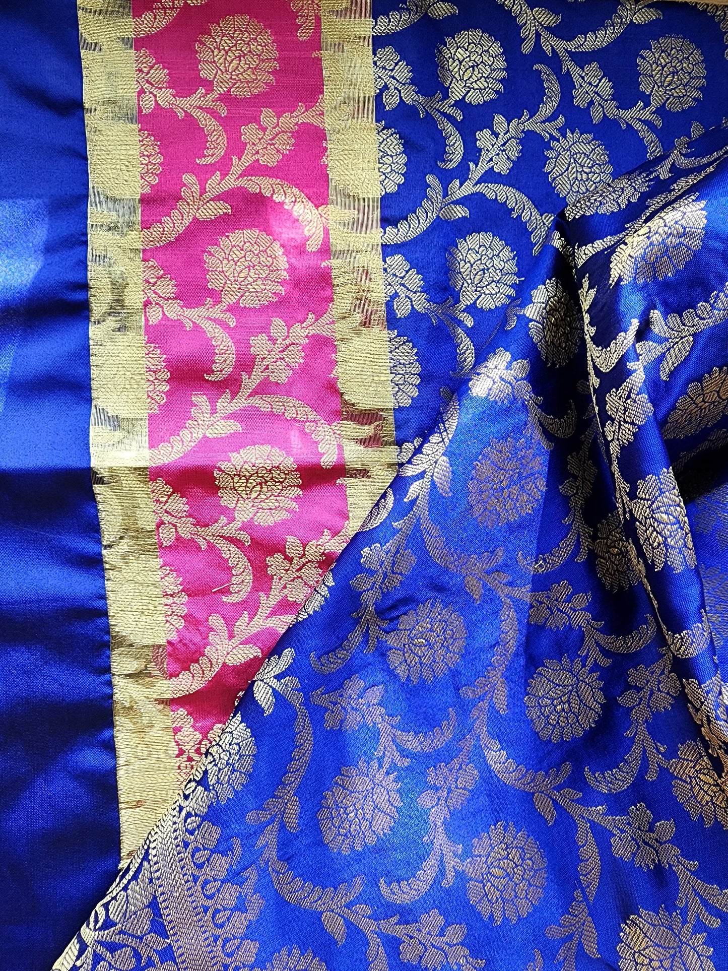 Banarasi Royal Blue Dupatta with Pink Border & gold weaving