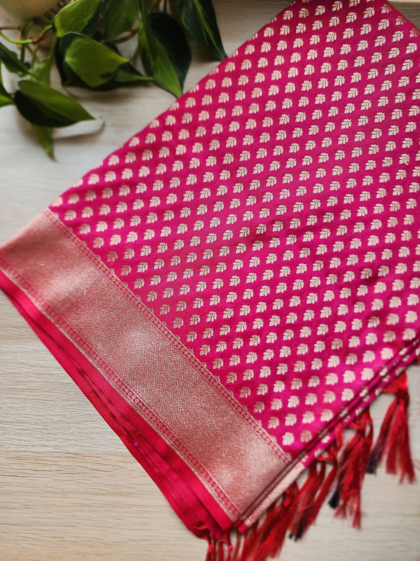 Banarasi Silk Bubble Gum Pink color Dupatta with gold handweaving