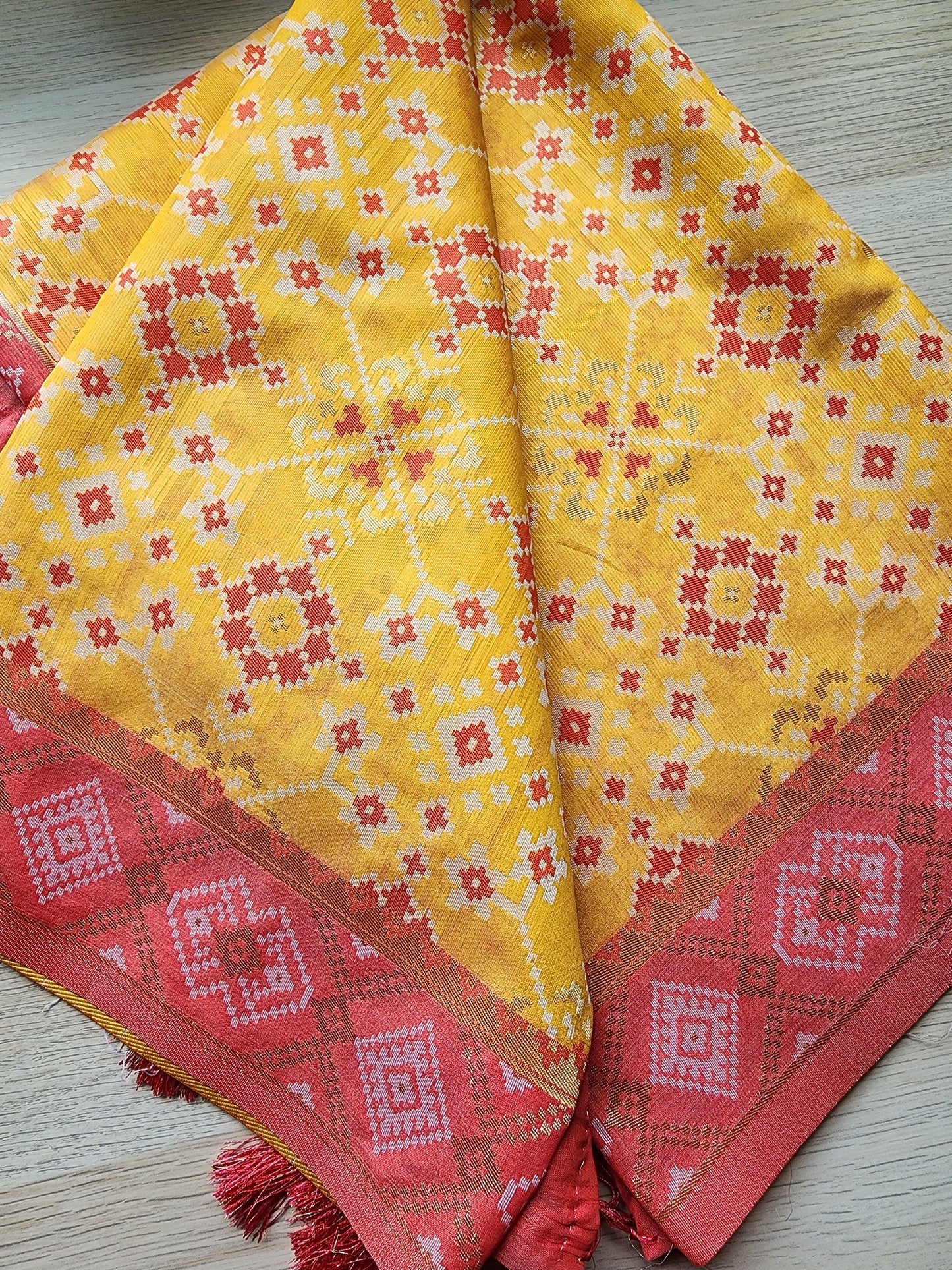 Banarasi Silk Handwoven Yellow & Coral Dupatta